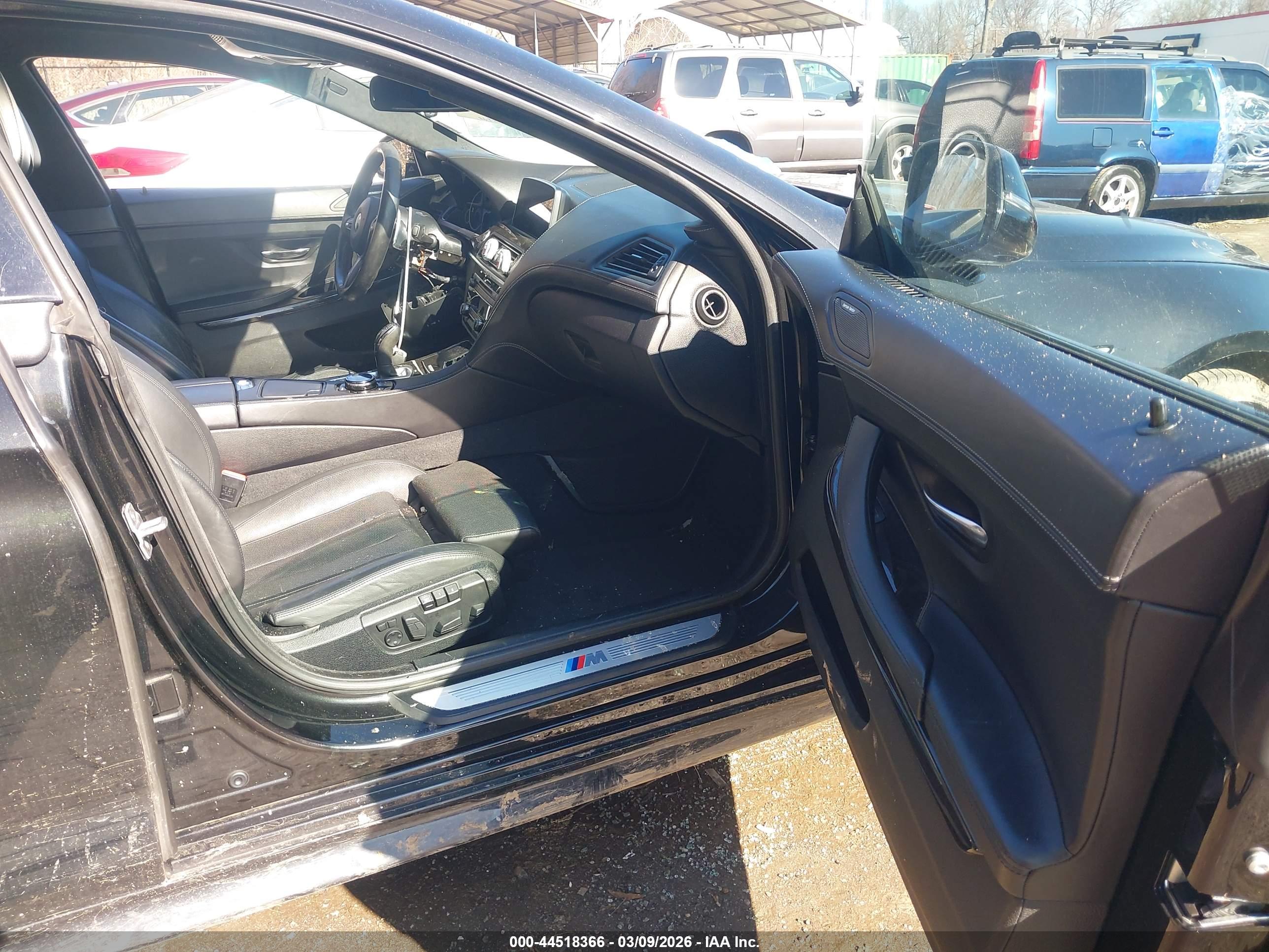 BMW 650I image 5