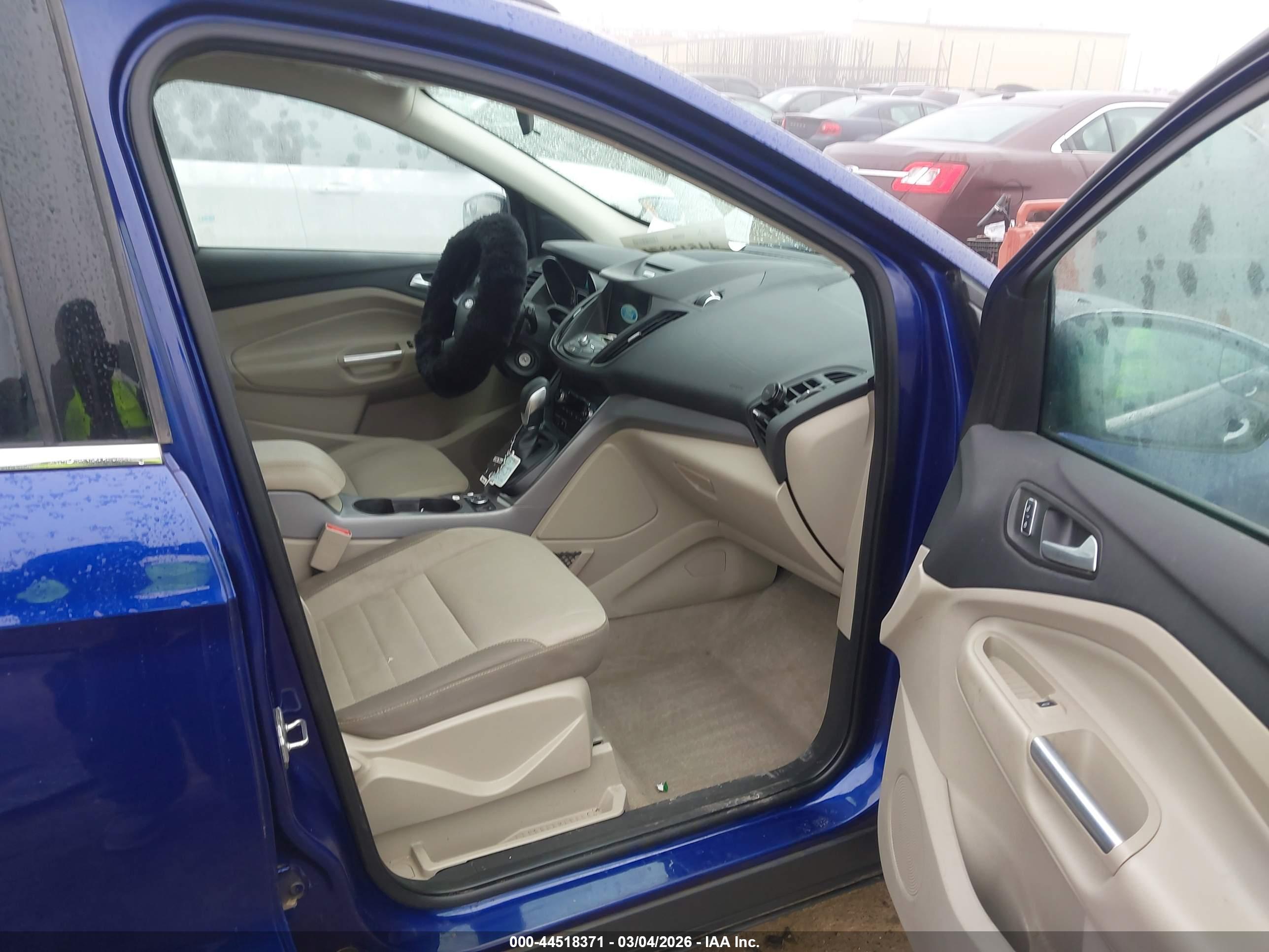 FORD ESCAPE image 5