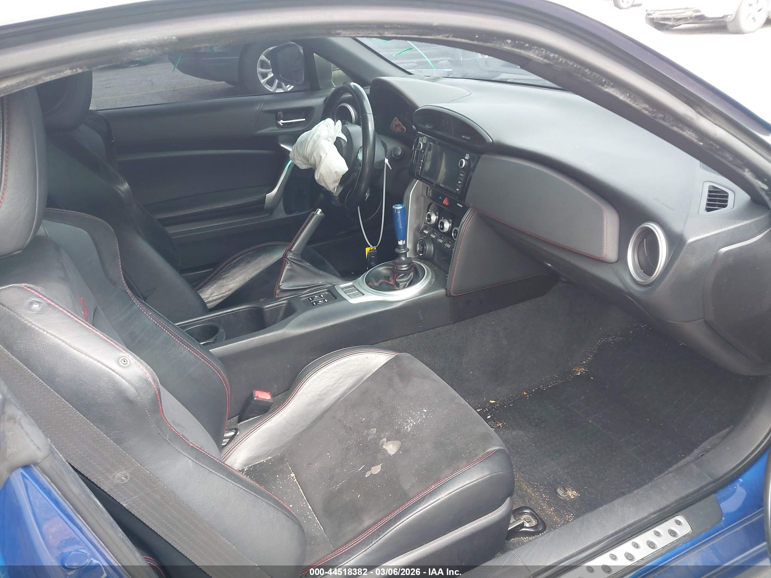 SUBARU BRZ image 5