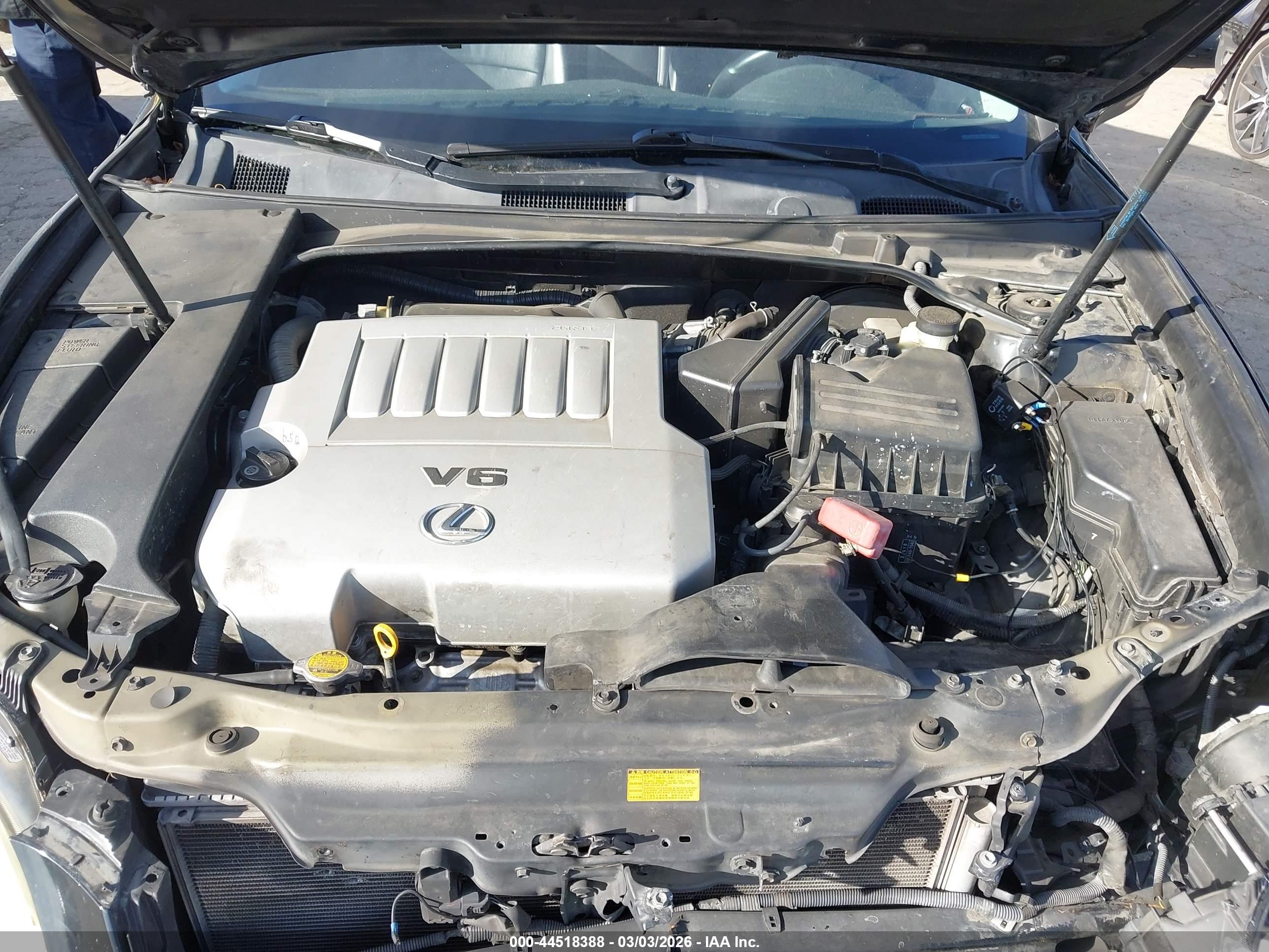 LEXUS ES image 10