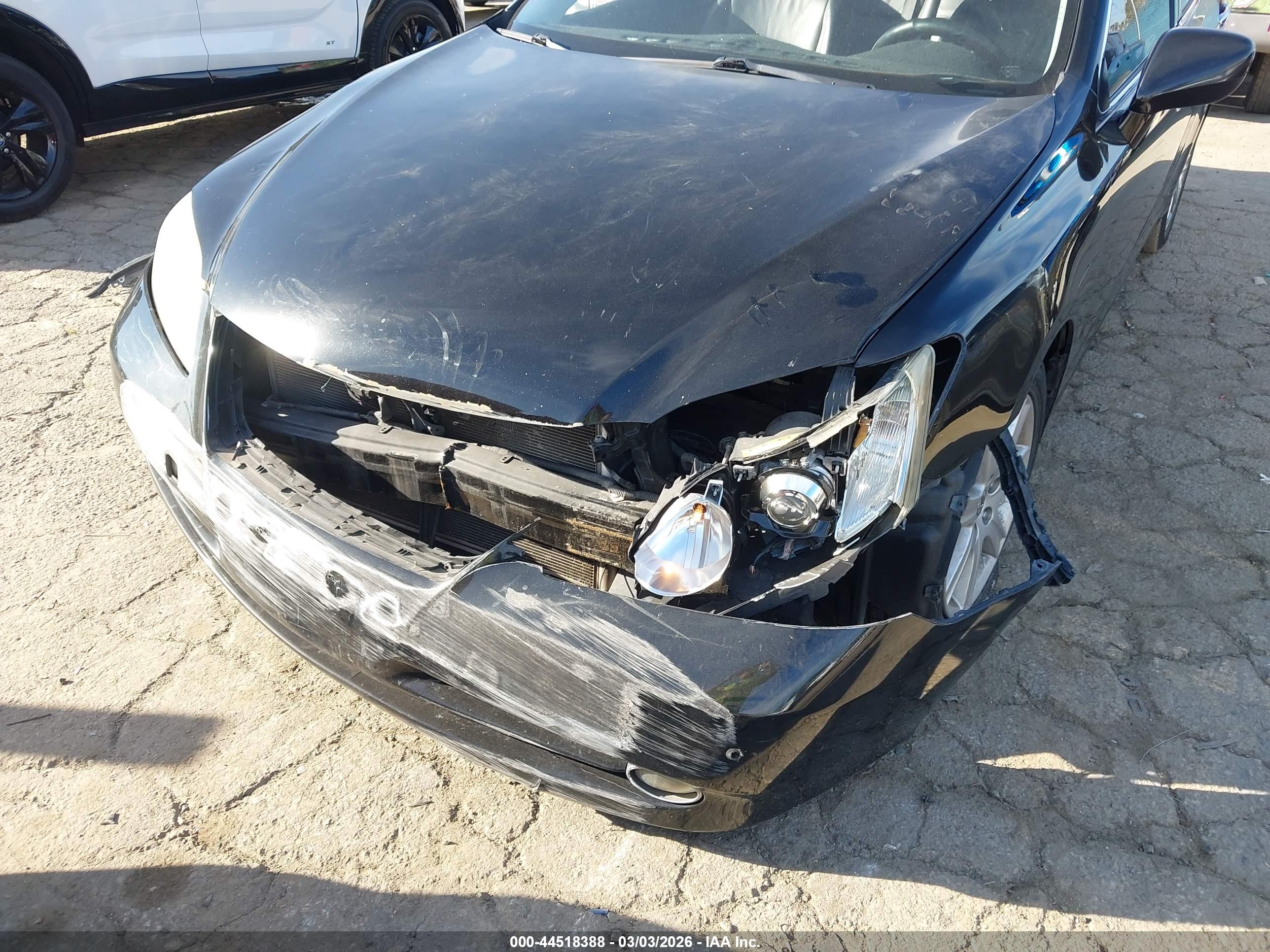 LEXUS ES image 6