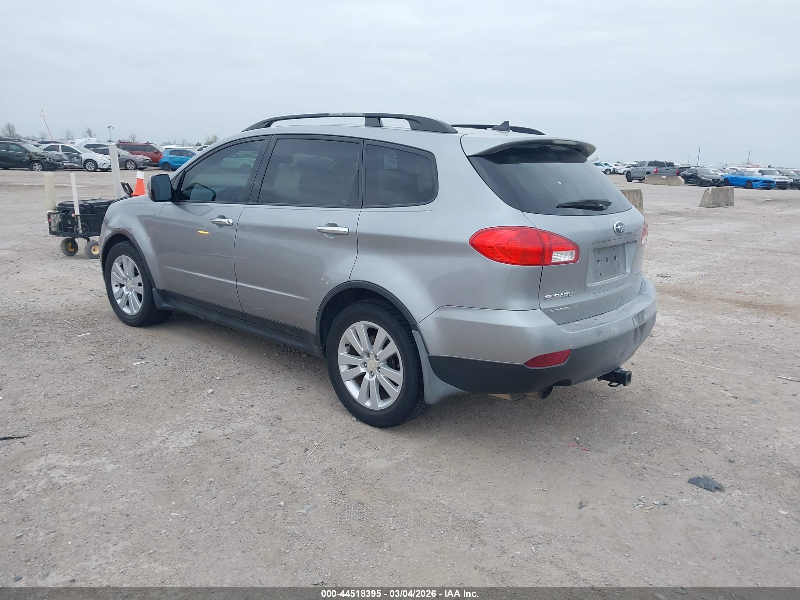 SUBARU TRIBECA image 3