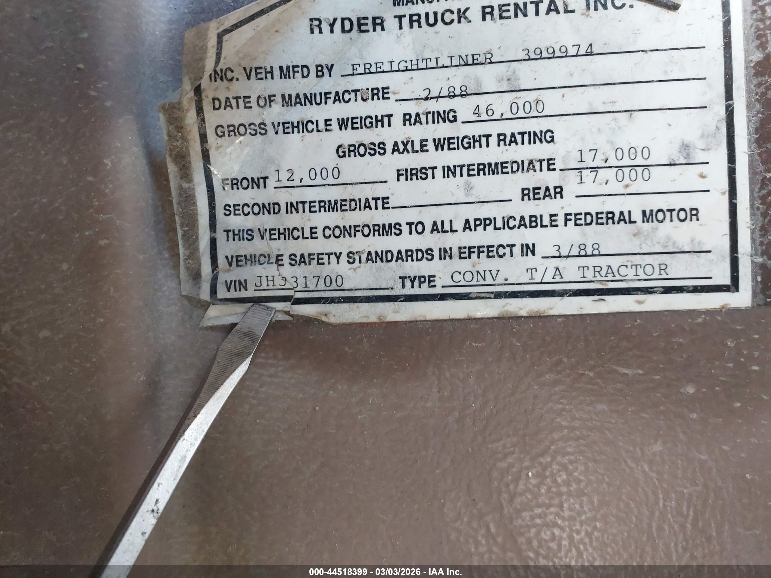 FREIGHTLINER CONVENTIONAL image 9