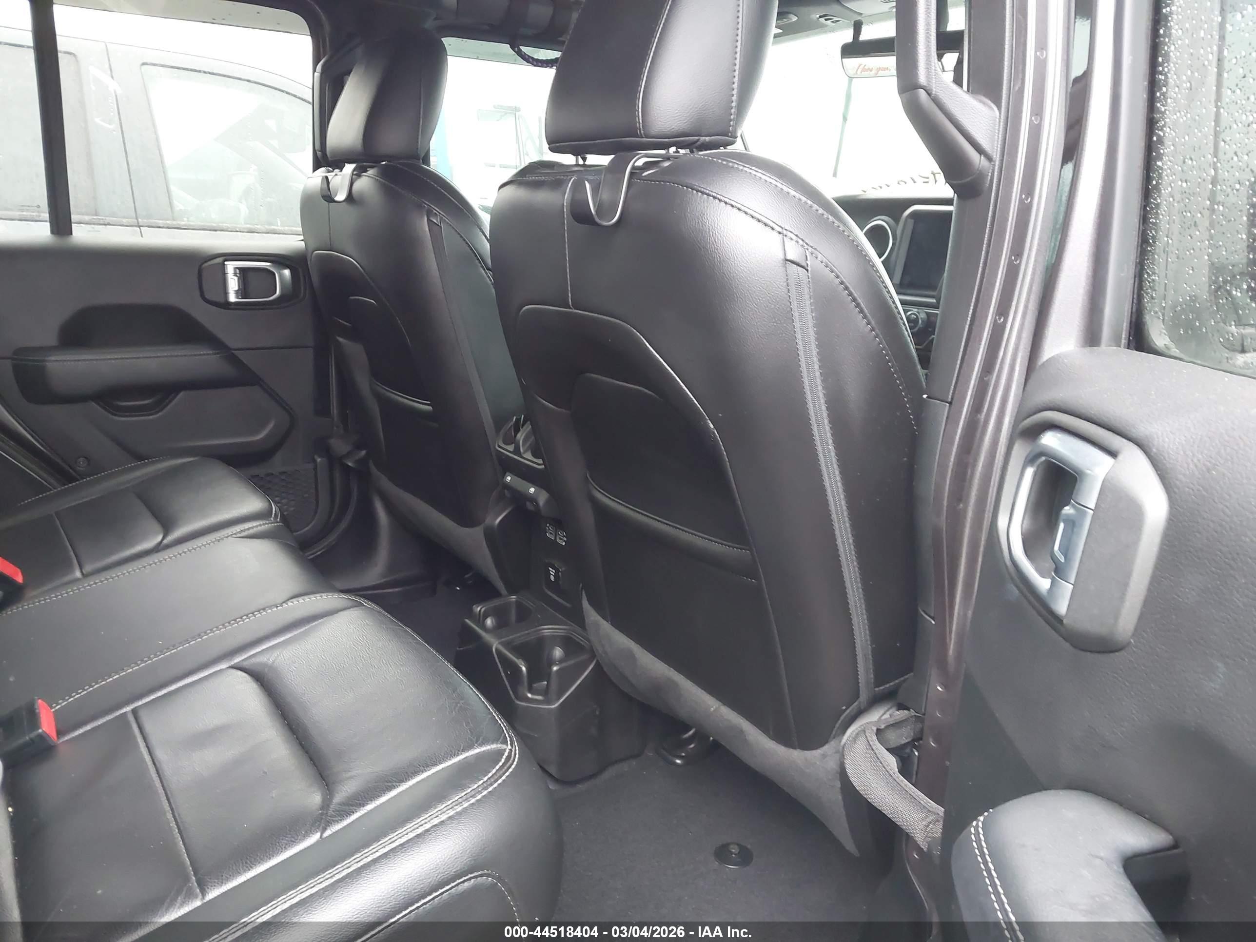 JEEP WRANGLER image 8