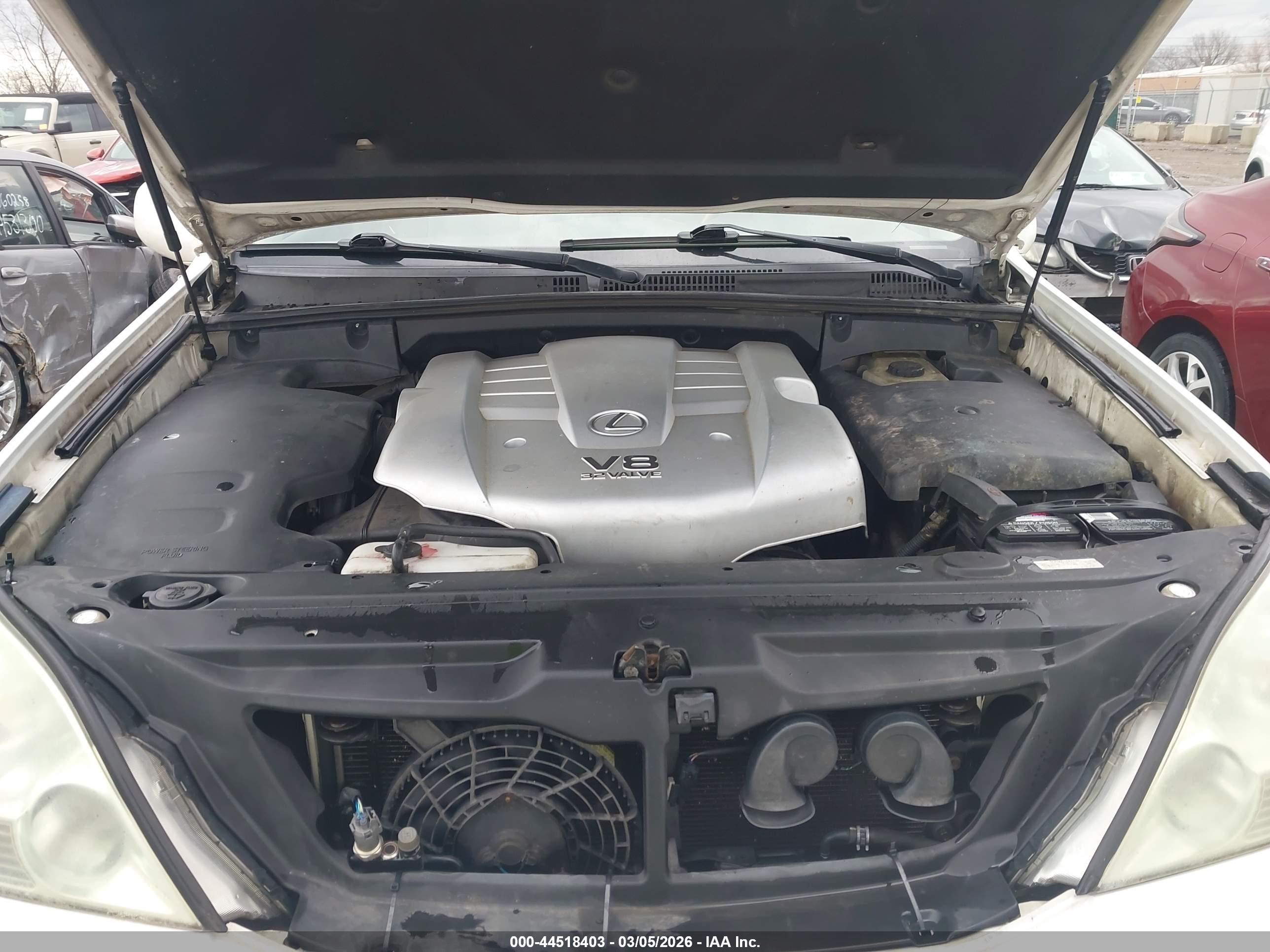 LEXUS GX image 10