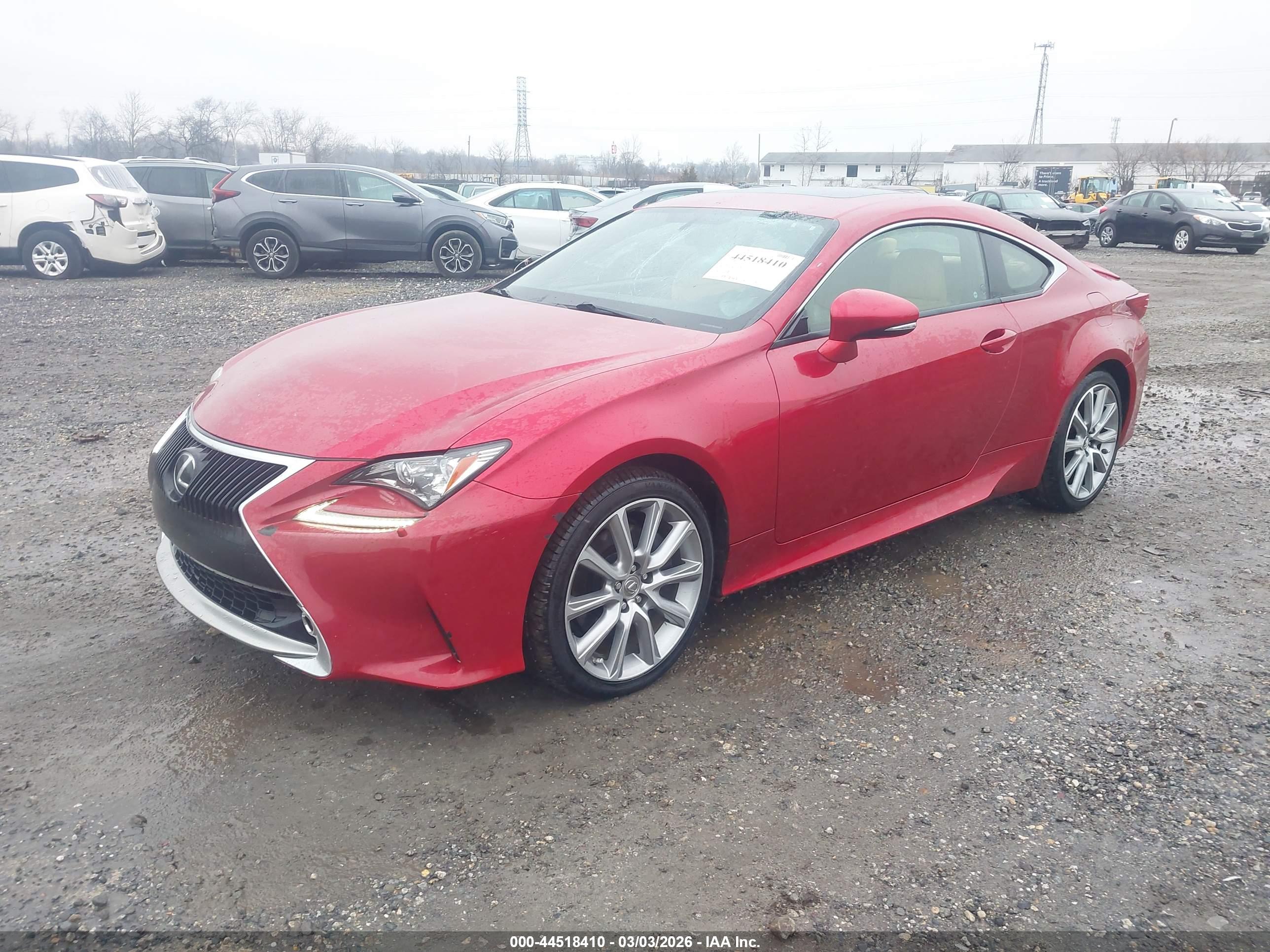 LEXUS RC image 2