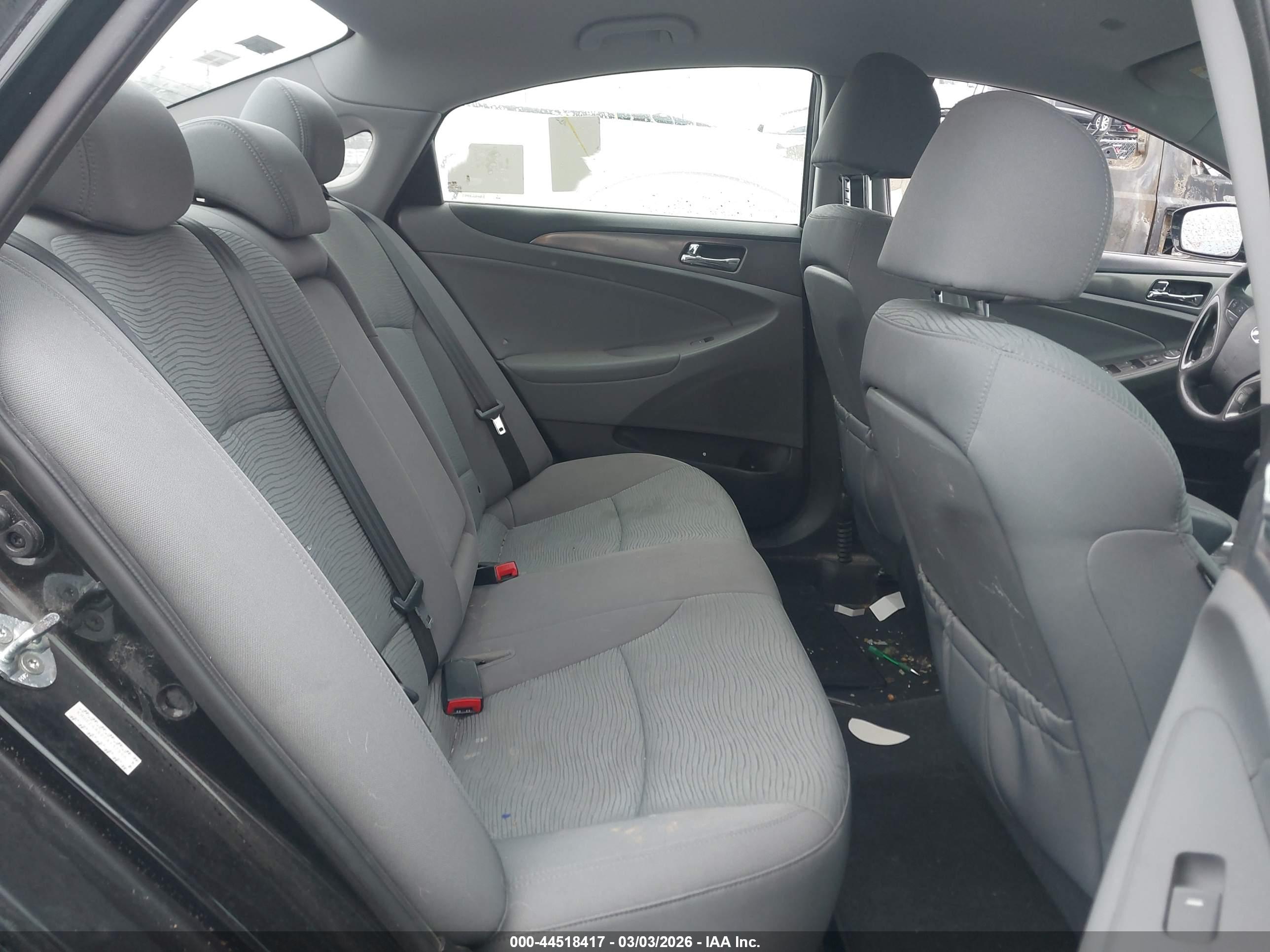 HYUNDAI SONATA image 8