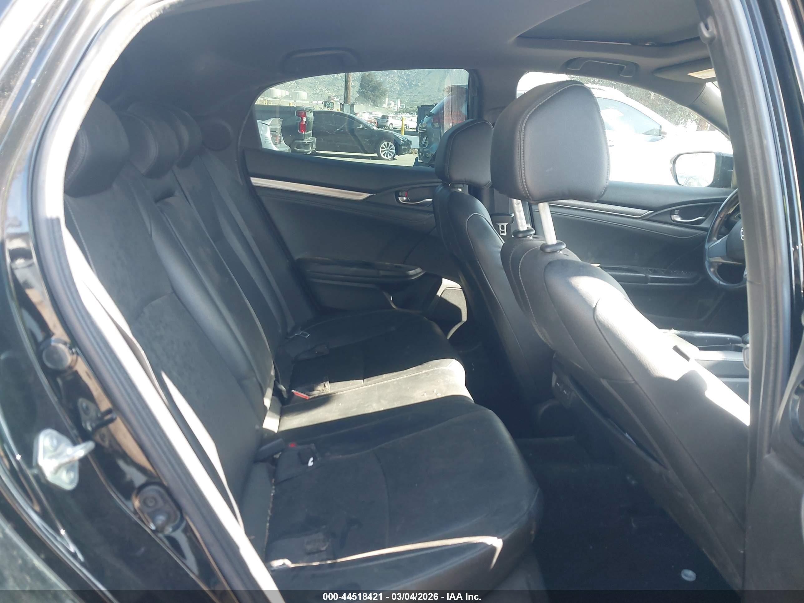 HONDA CIVIC image 8