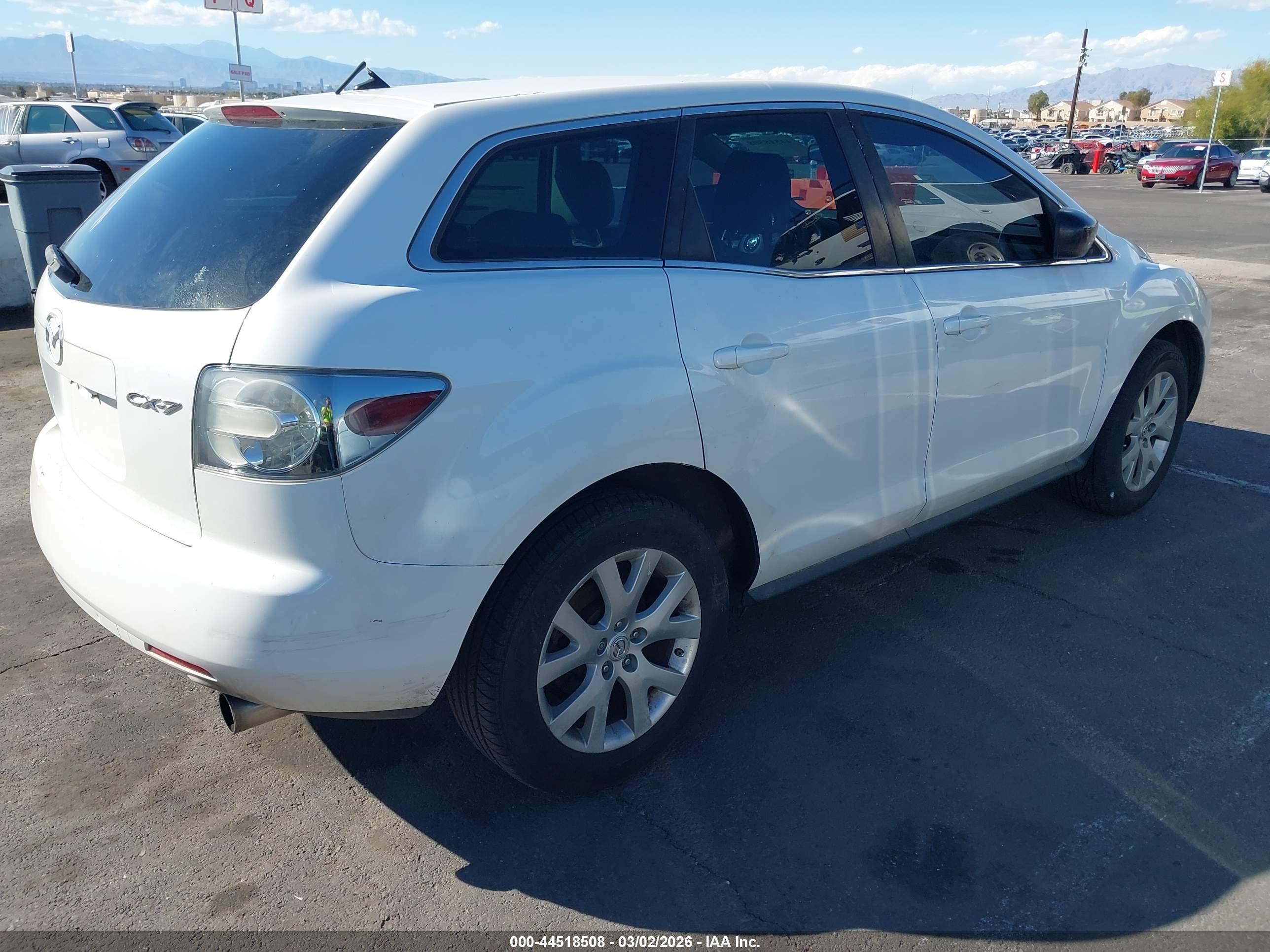 MAZDA CX-7 image 4