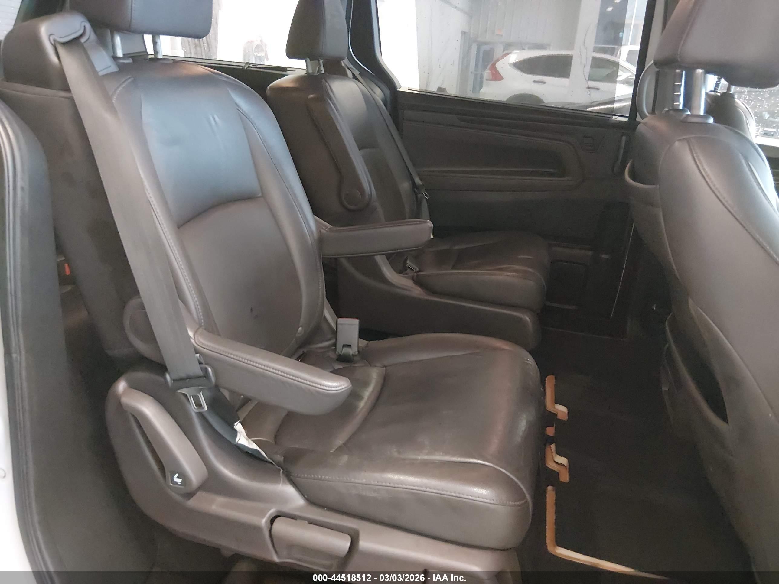 HONDA ODYSSEY image 8