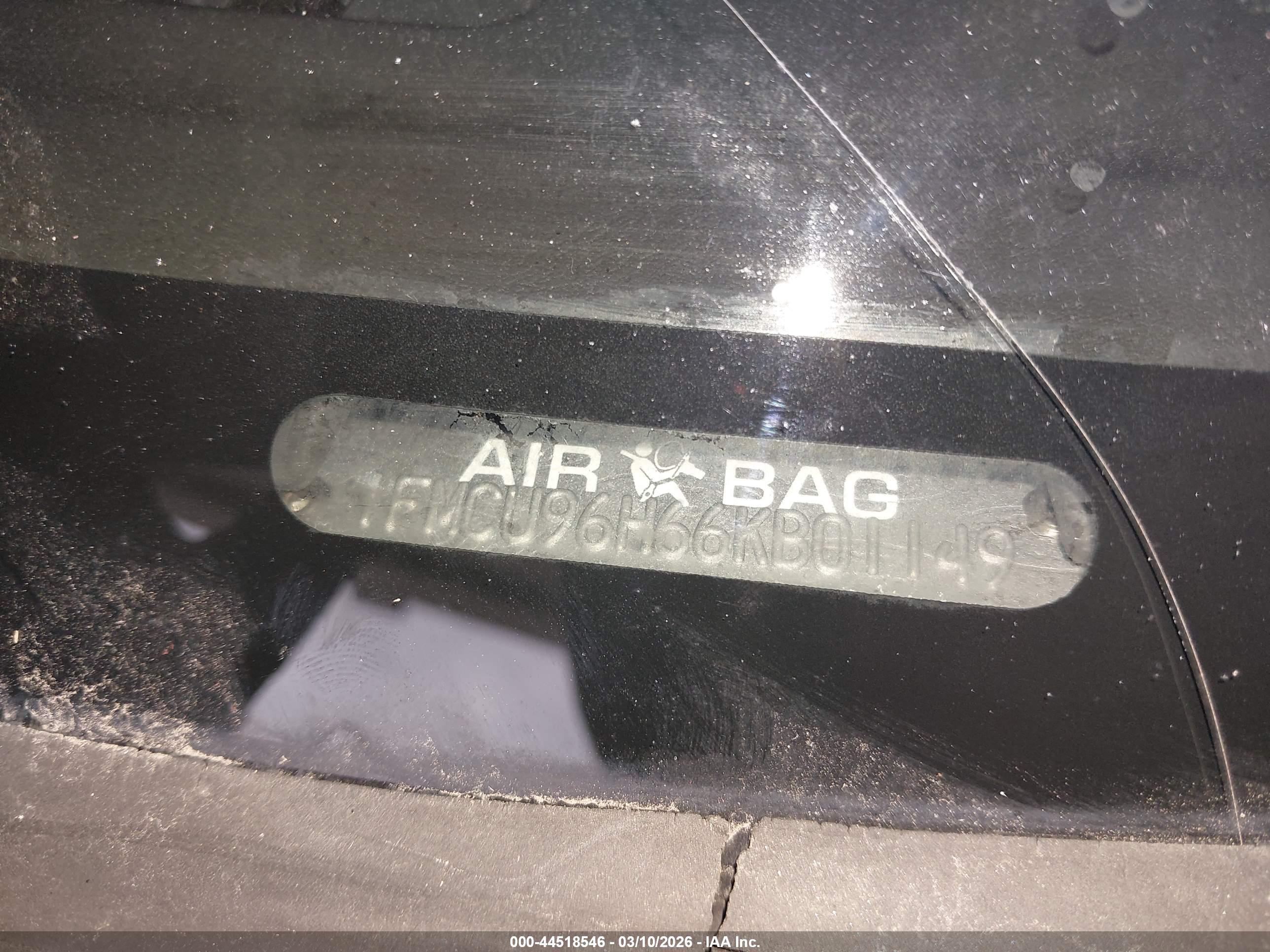 FORD ESCAPE image 9