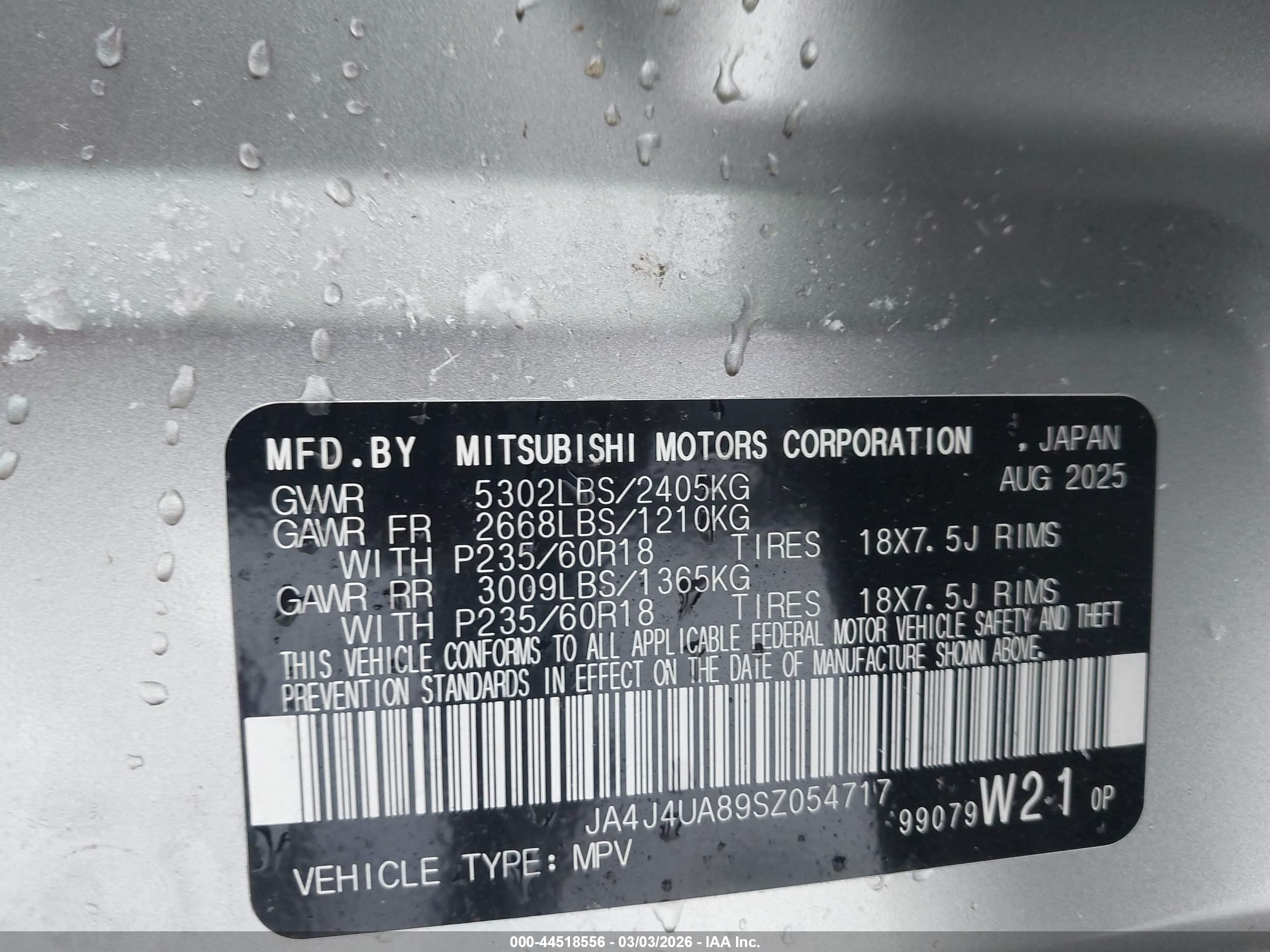 MITSUBISHI OUTLANDER image 9