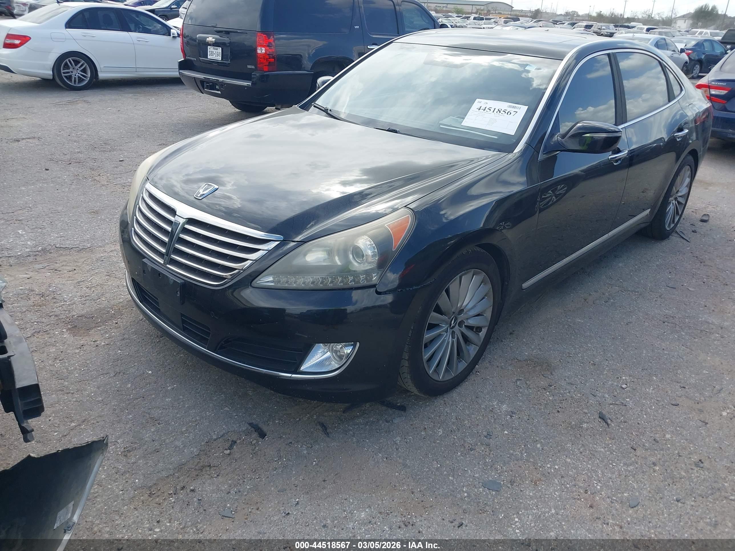 HYUNDAI EQUUS image 2