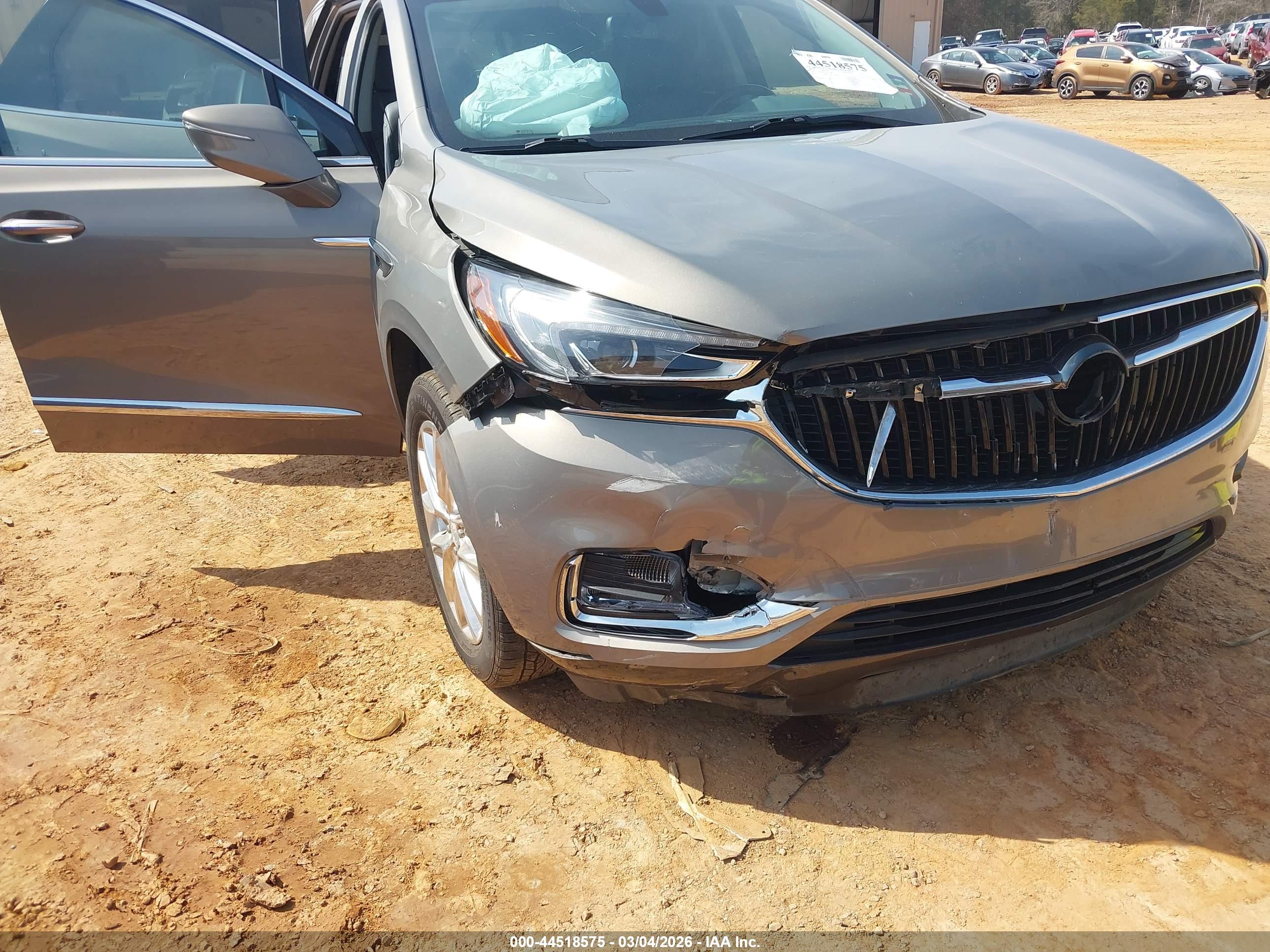BUICK ENCLAVE image 6