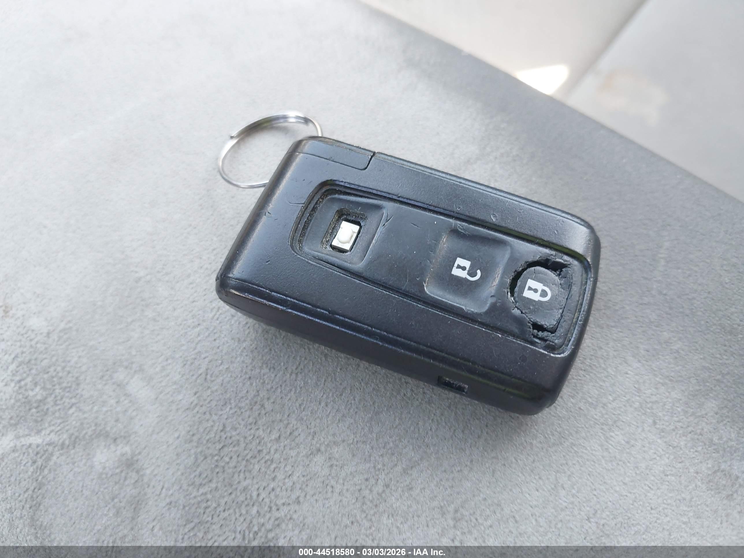 TOYOTA PRIUS image 11