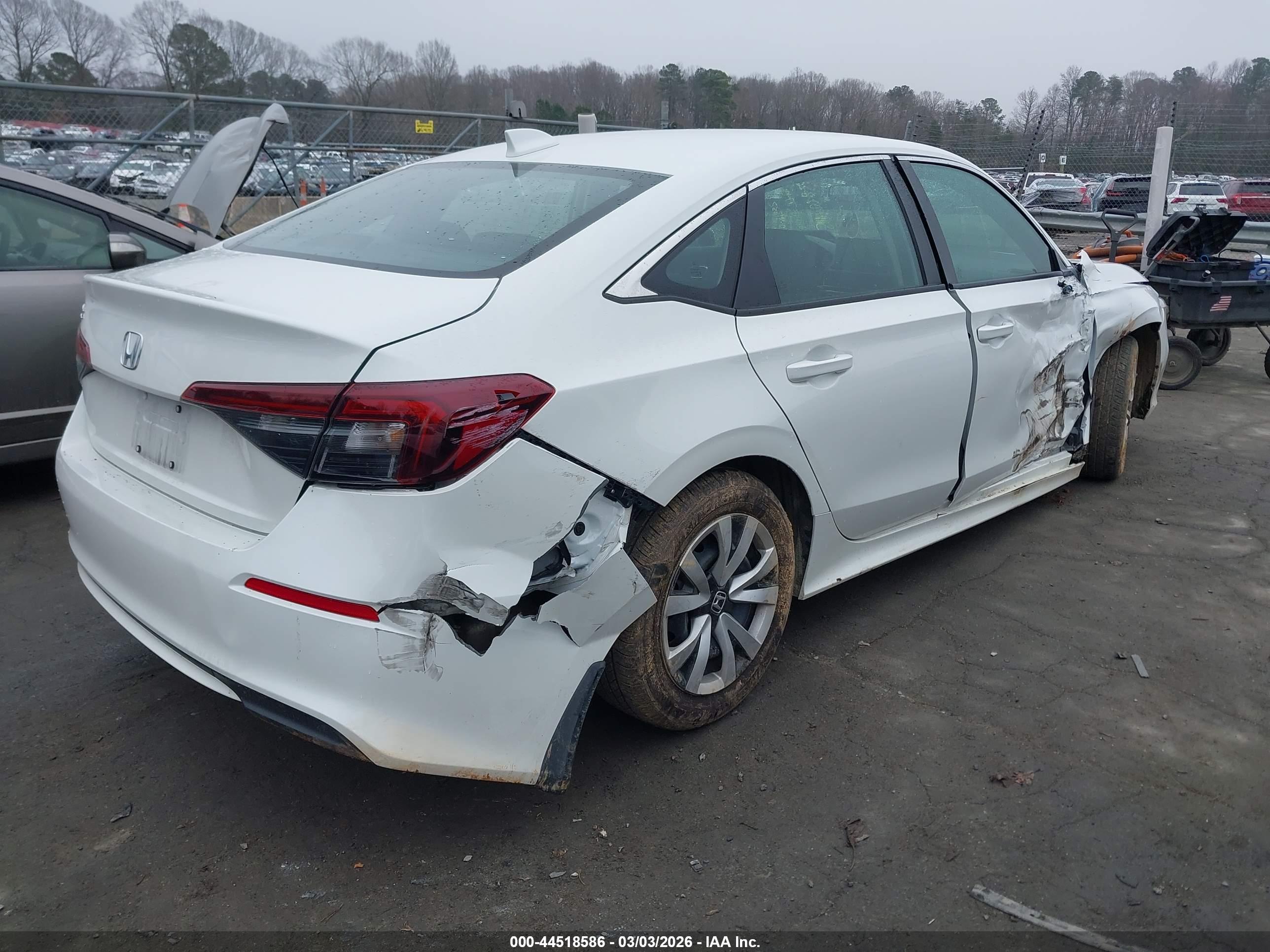 HONDA CIVIC image 4