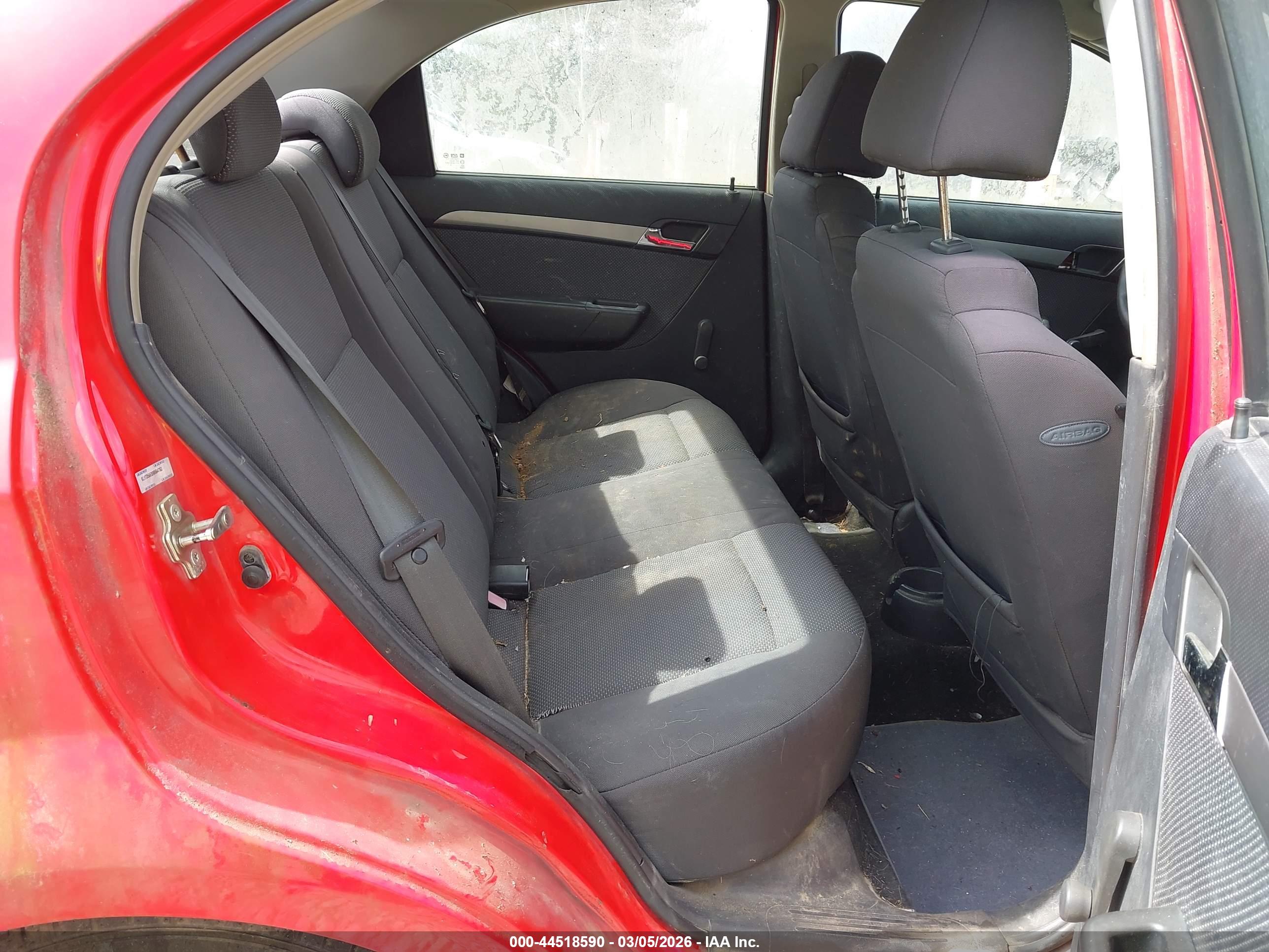CHEVROLET AVEO image 8
