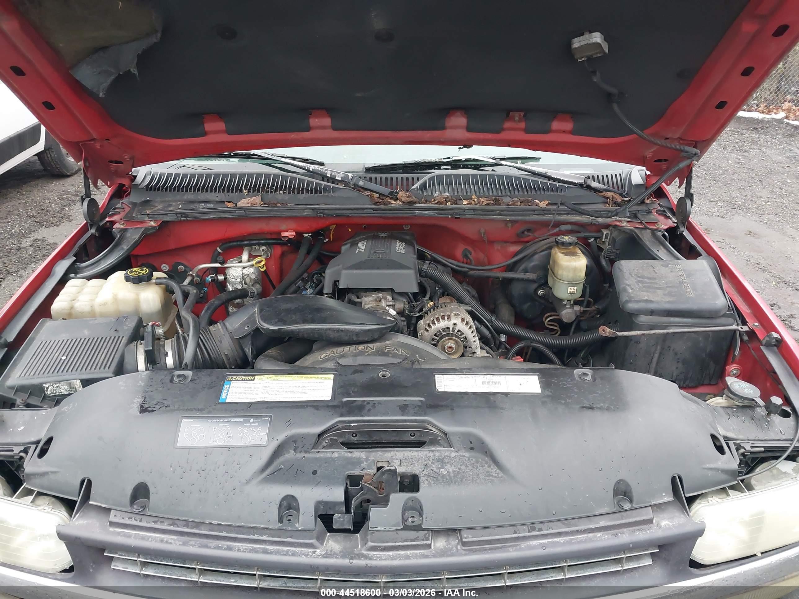 CHEVROLET SILVERADO image 10