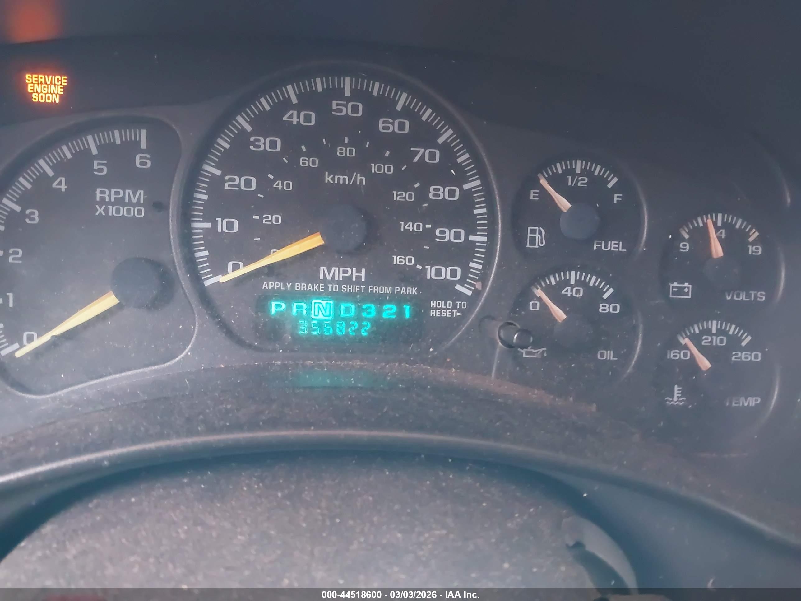 CHEVROLET SILVERADO image 7