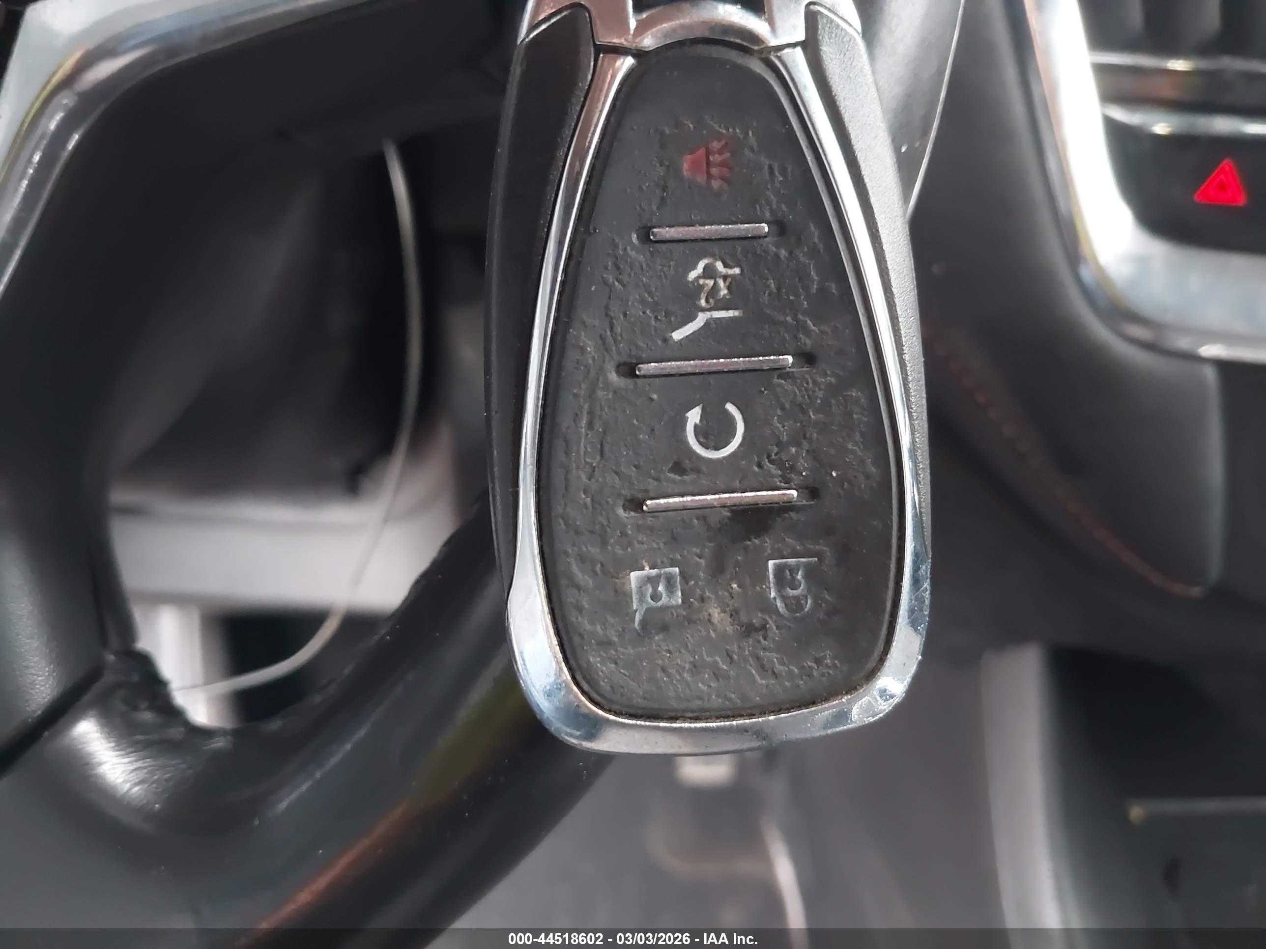 CHEVROLET TRAVERSE image 11