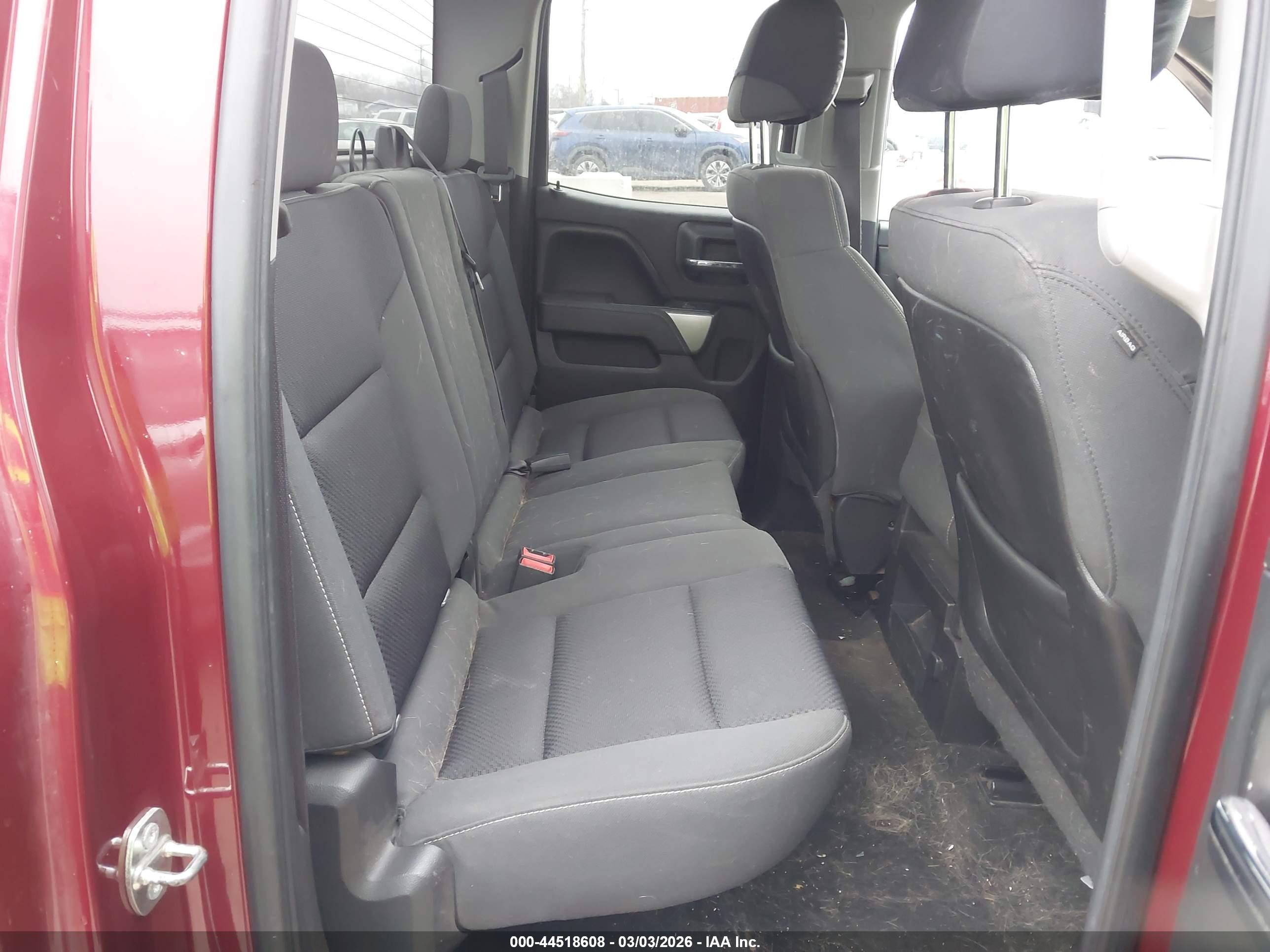 CHEVROLET SILVERADO image 8