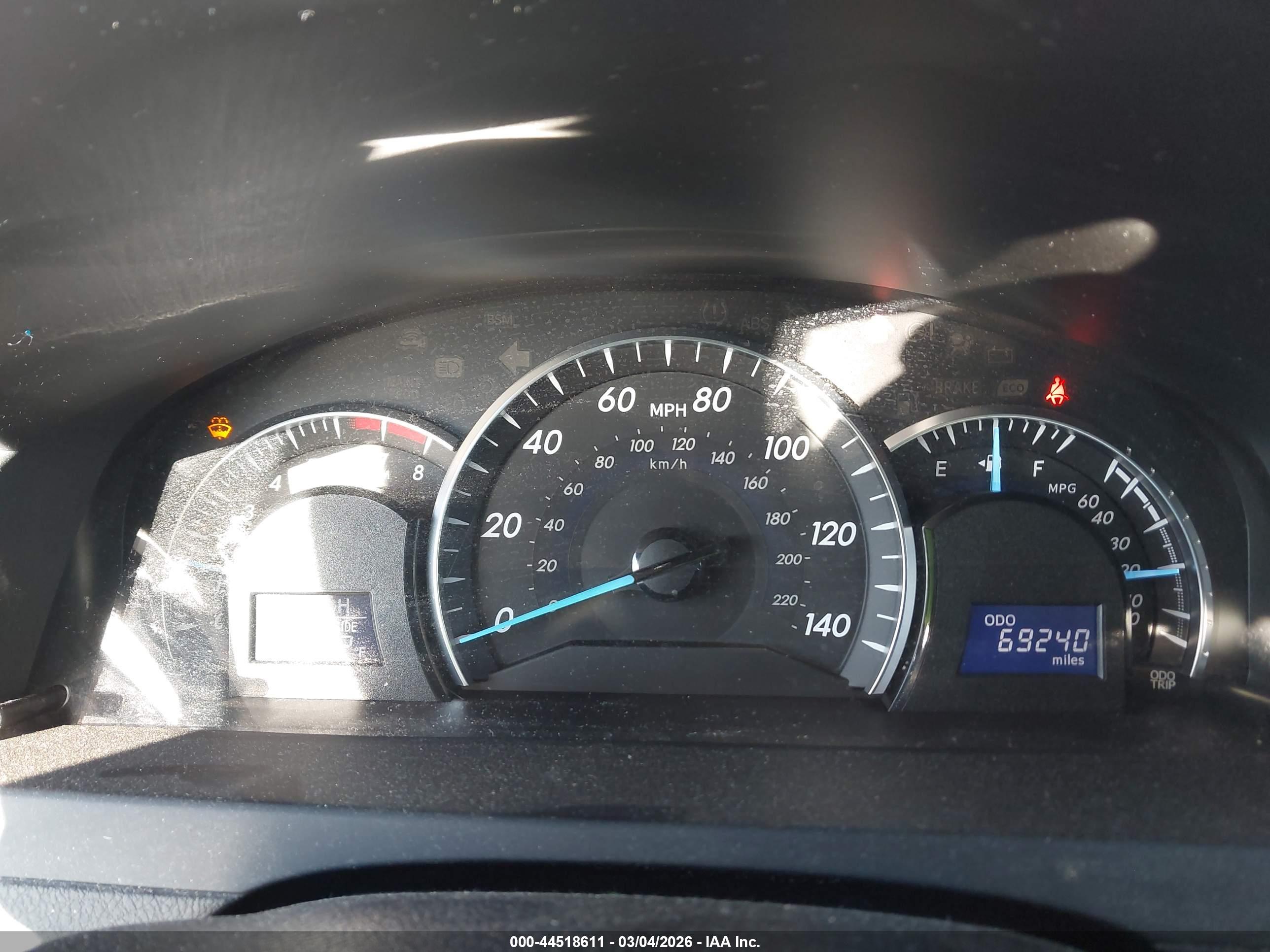 TOYOTA CAMRY image 7