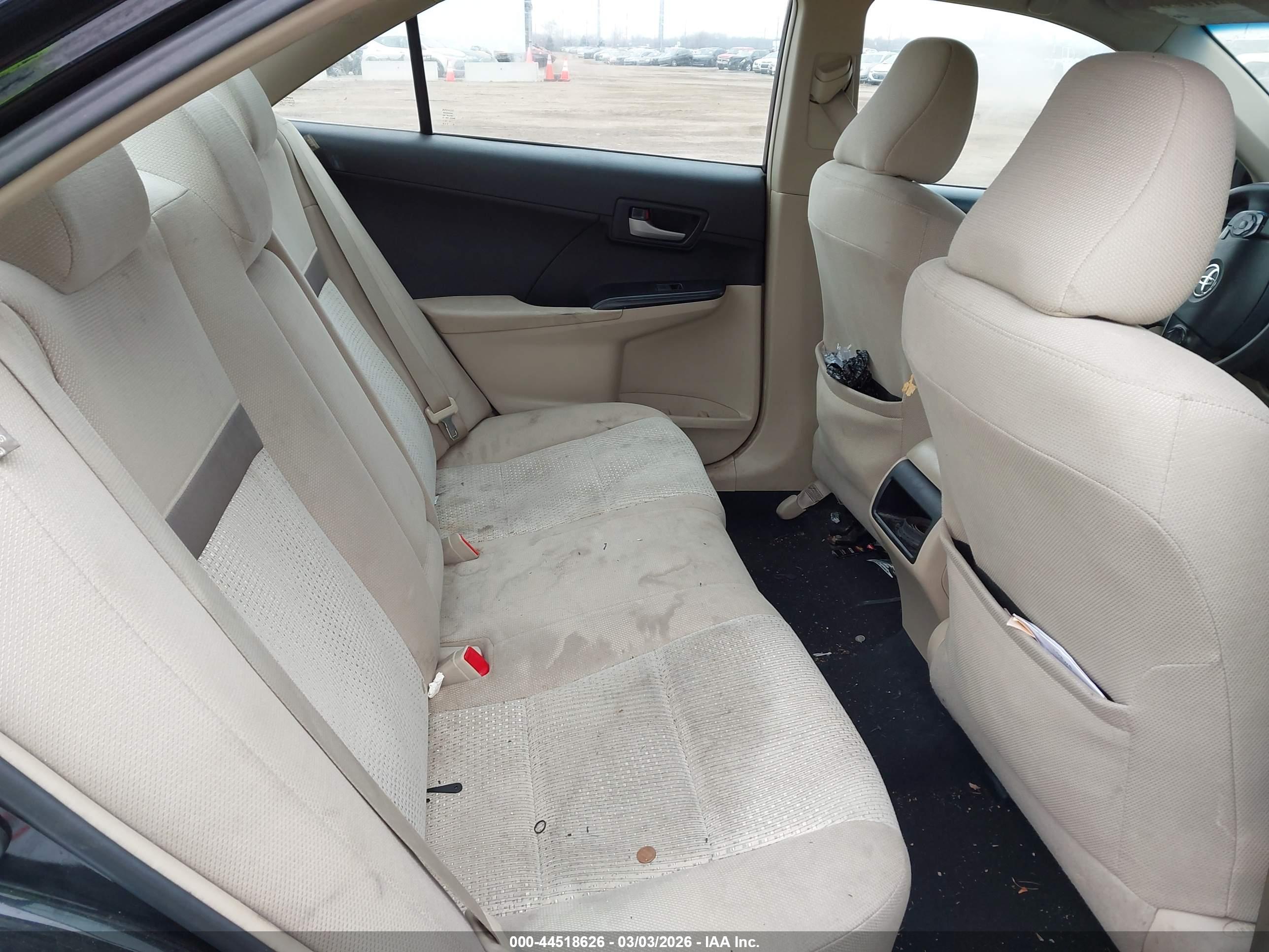 TOYOTA CAMRY image 8