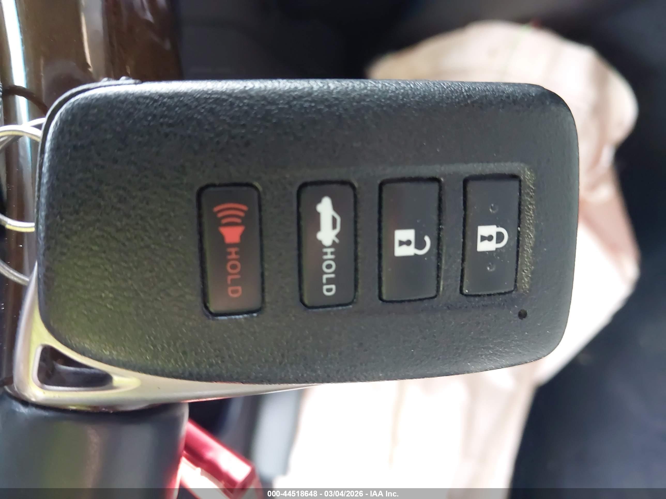 LEXUS ES image 11