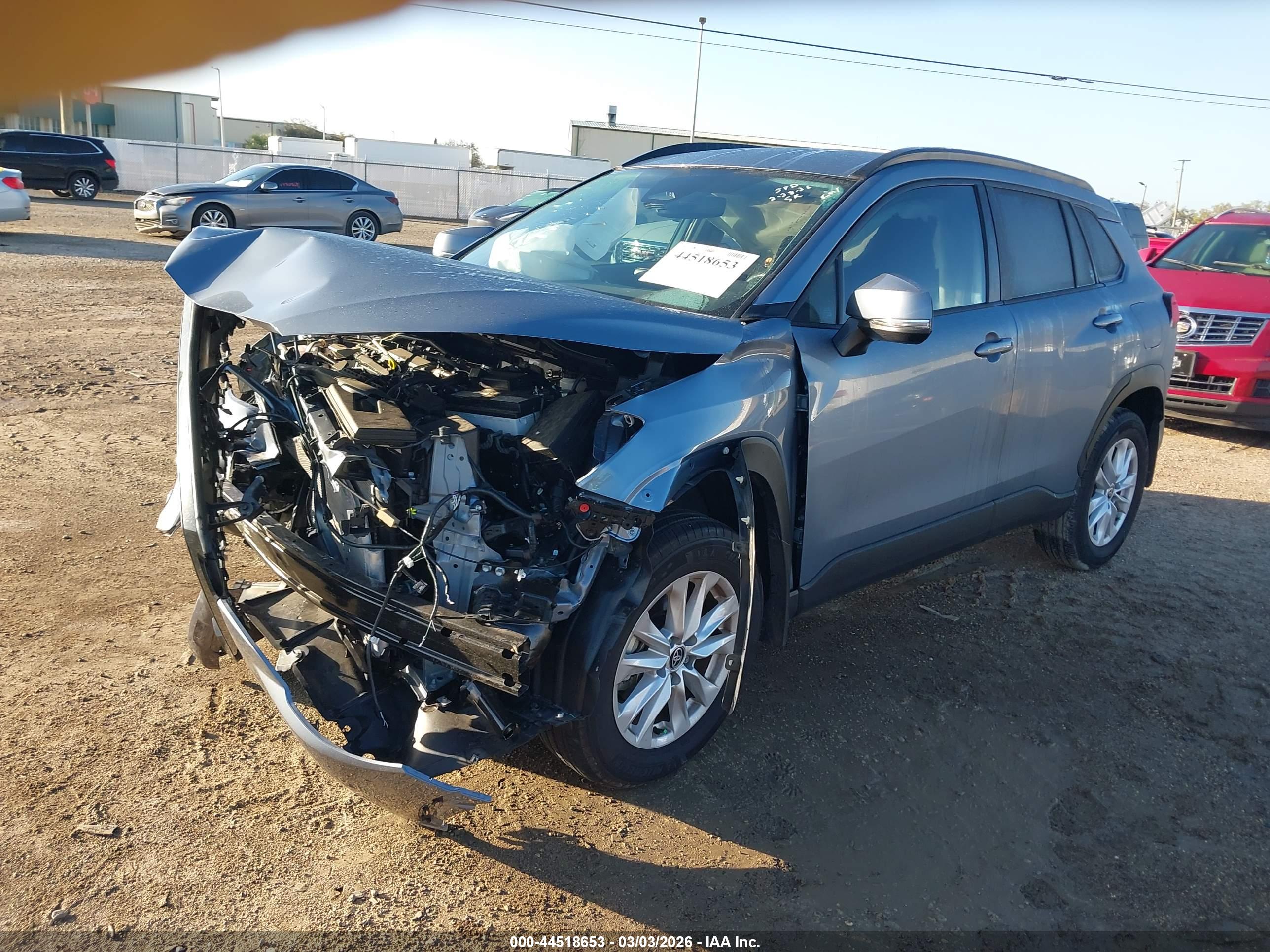 TOYOTA COROLLA image 2