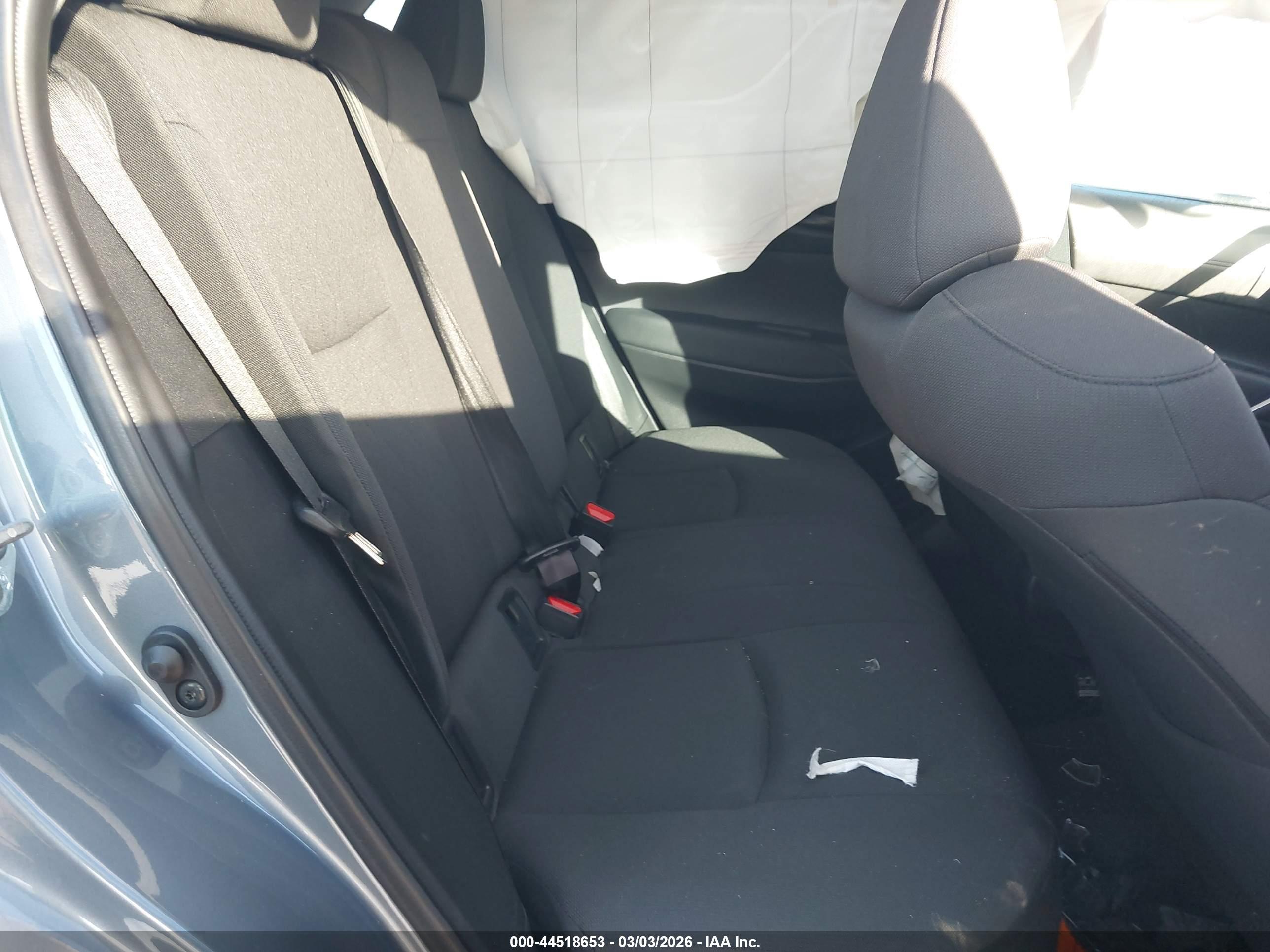 TOYOTA COROLLA image 8