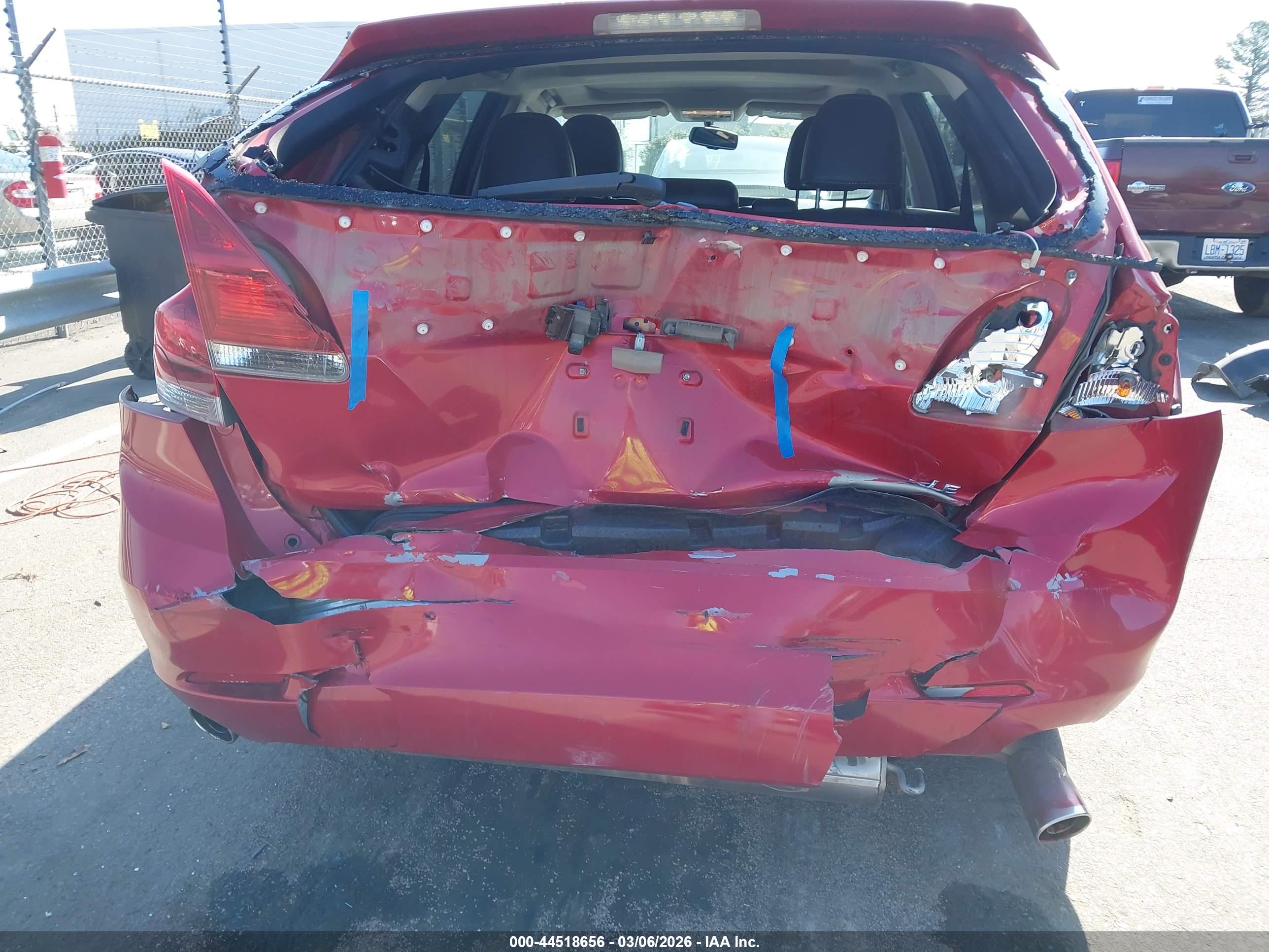 TOYOTA VENZA image 6