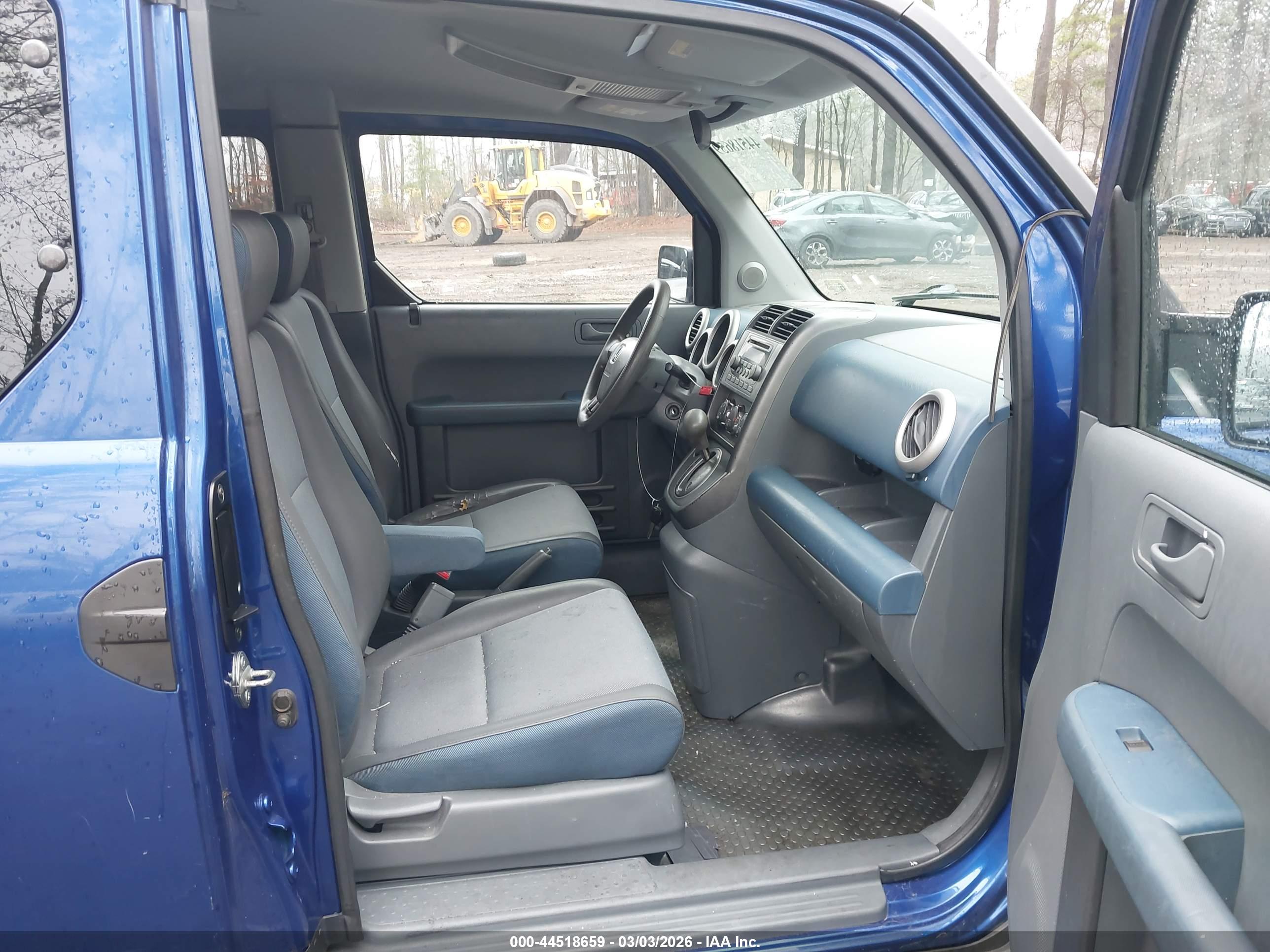HONDA ELEMENT image 5