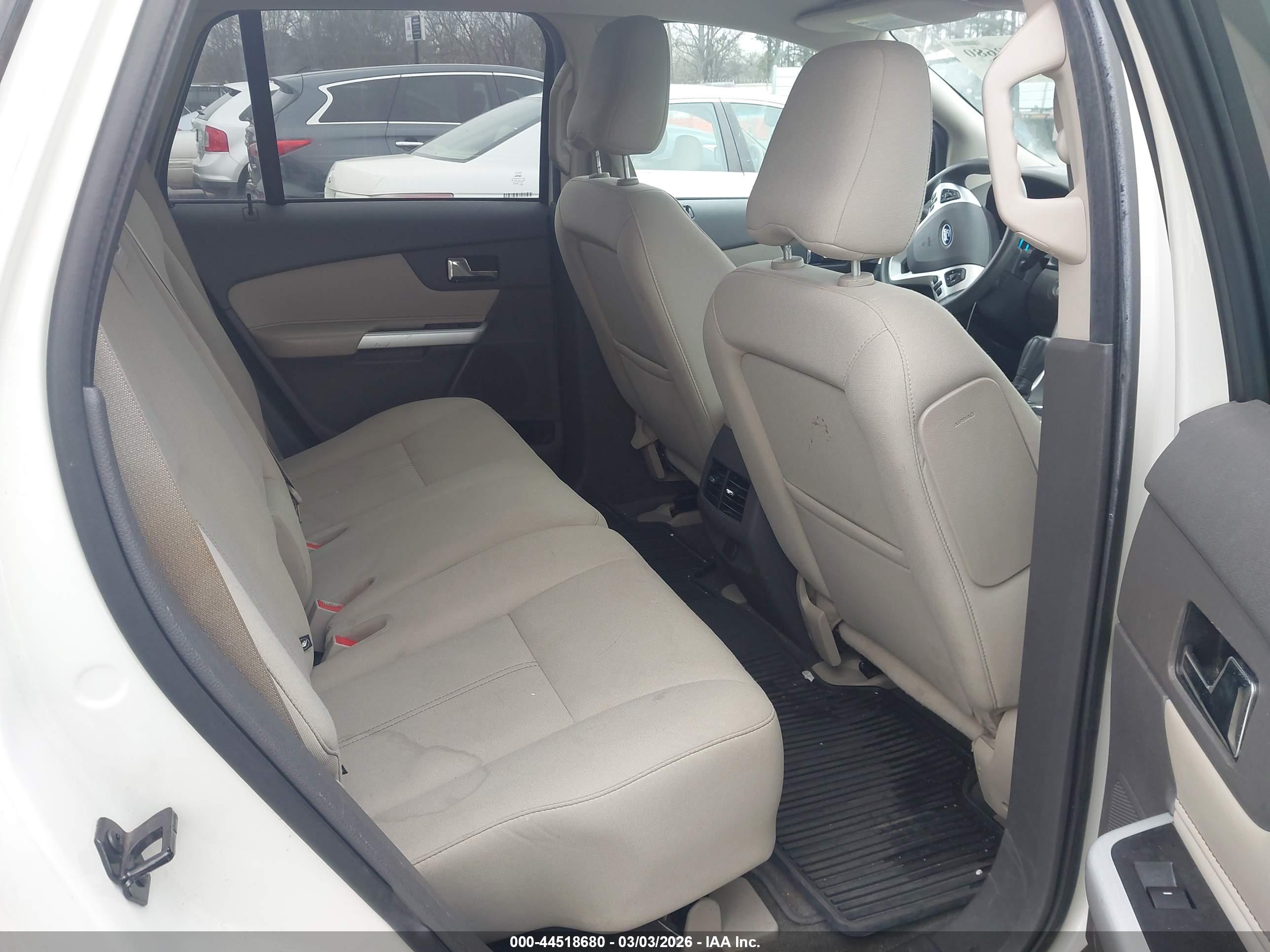 FORD EDGE image 8
