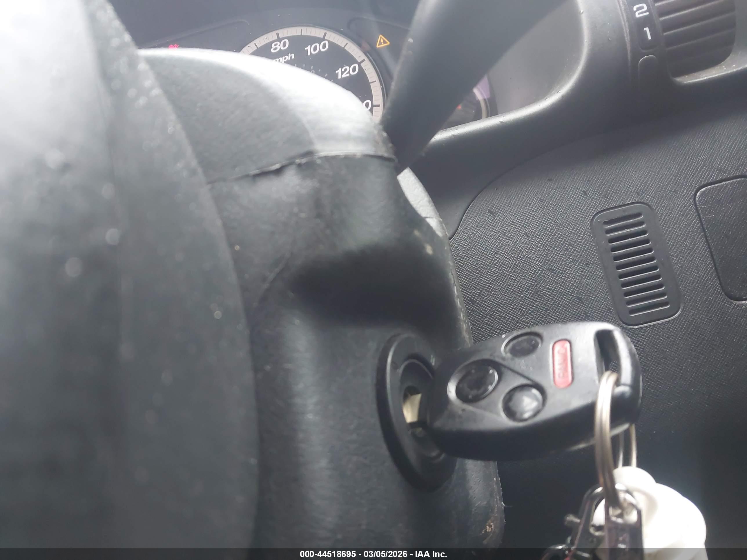 HONDA CR-V image 11
