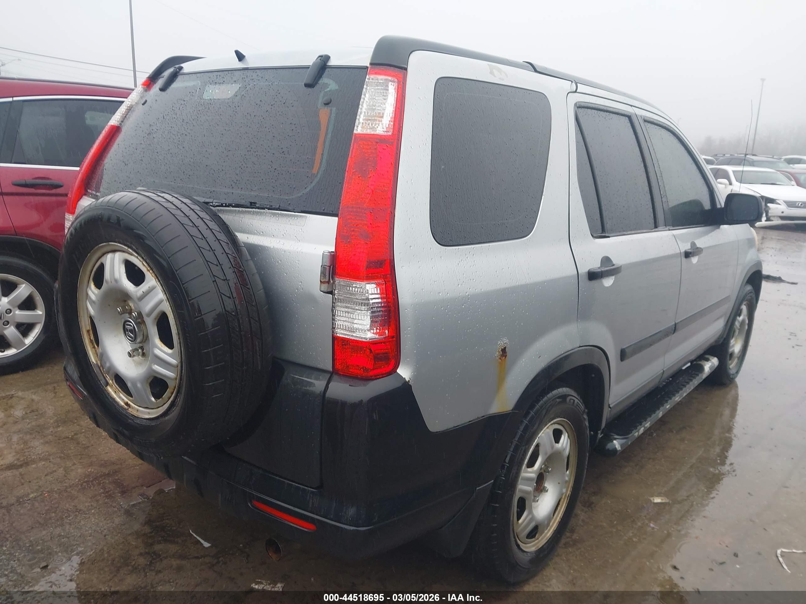 HONDA CR-V image 4