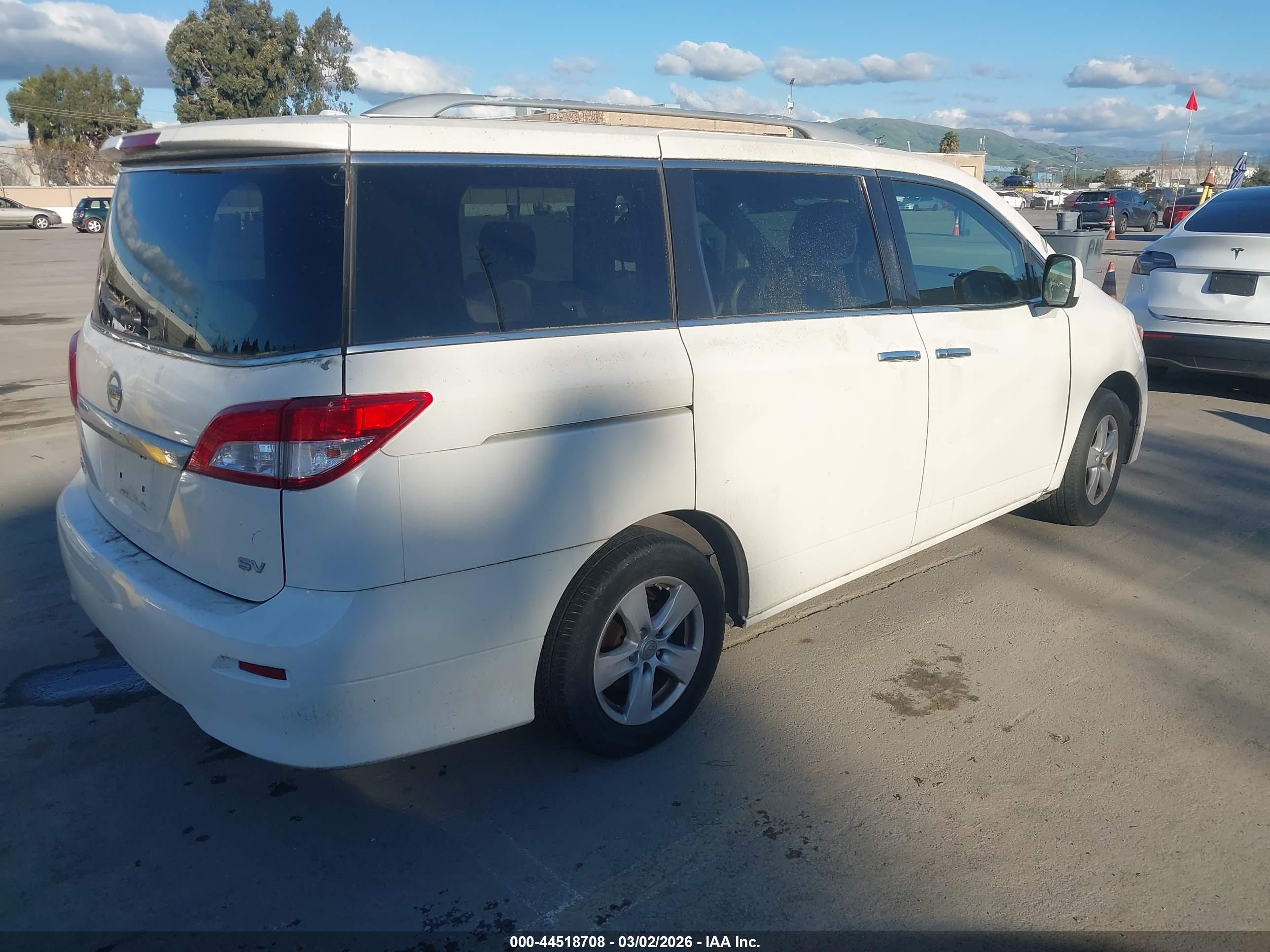 NISSAN QUEST image 4