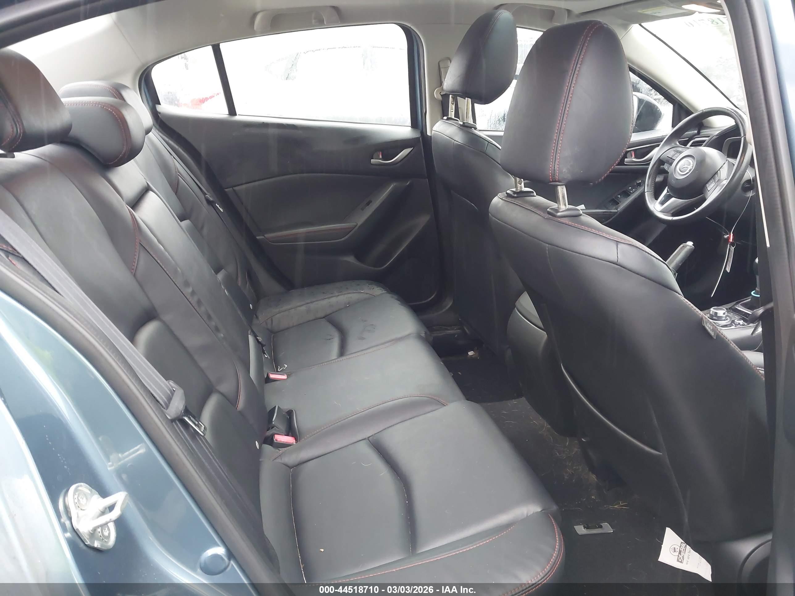 MAZDA MAZDA3 image 8