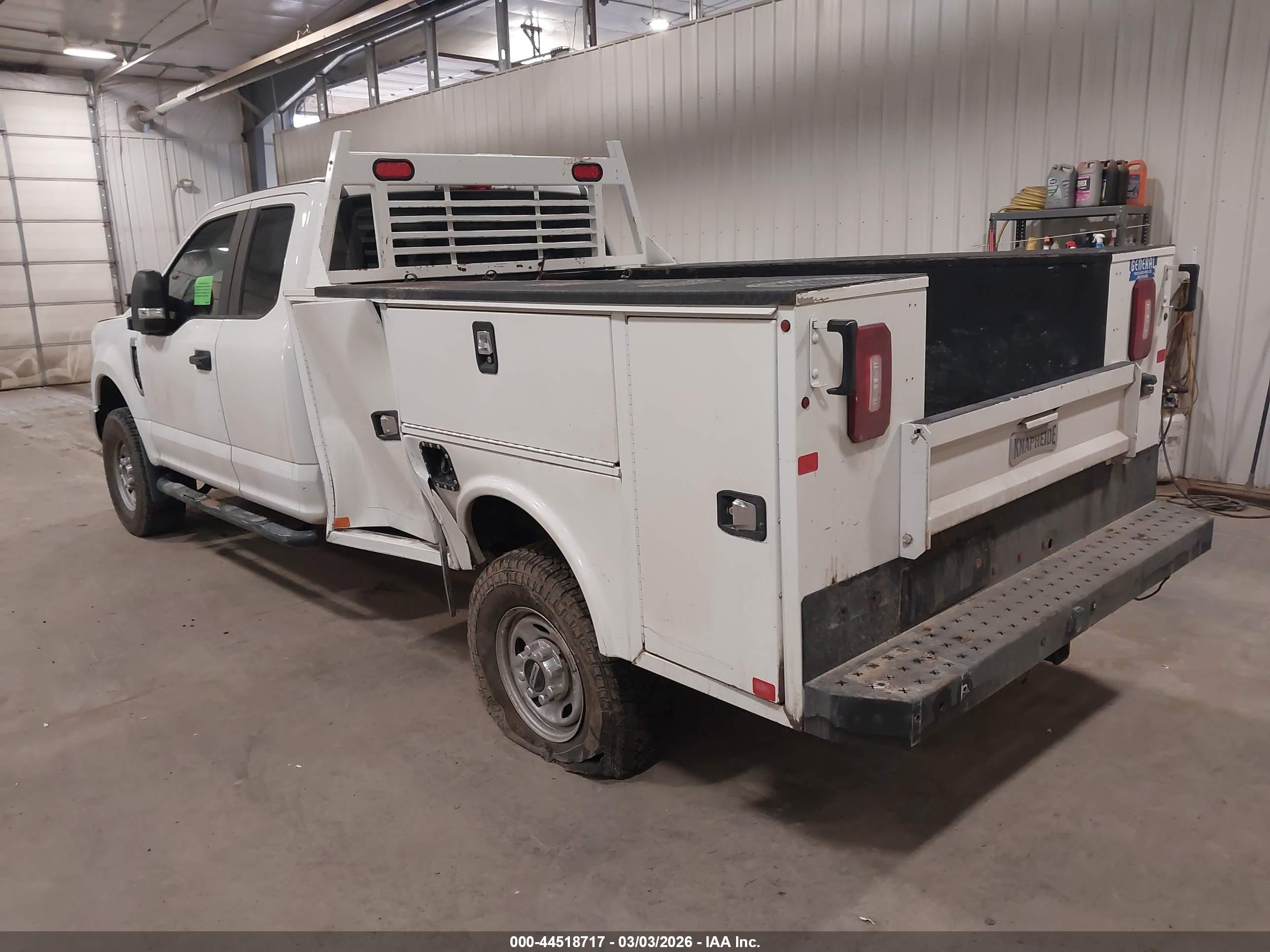 FORD F-350 image 3