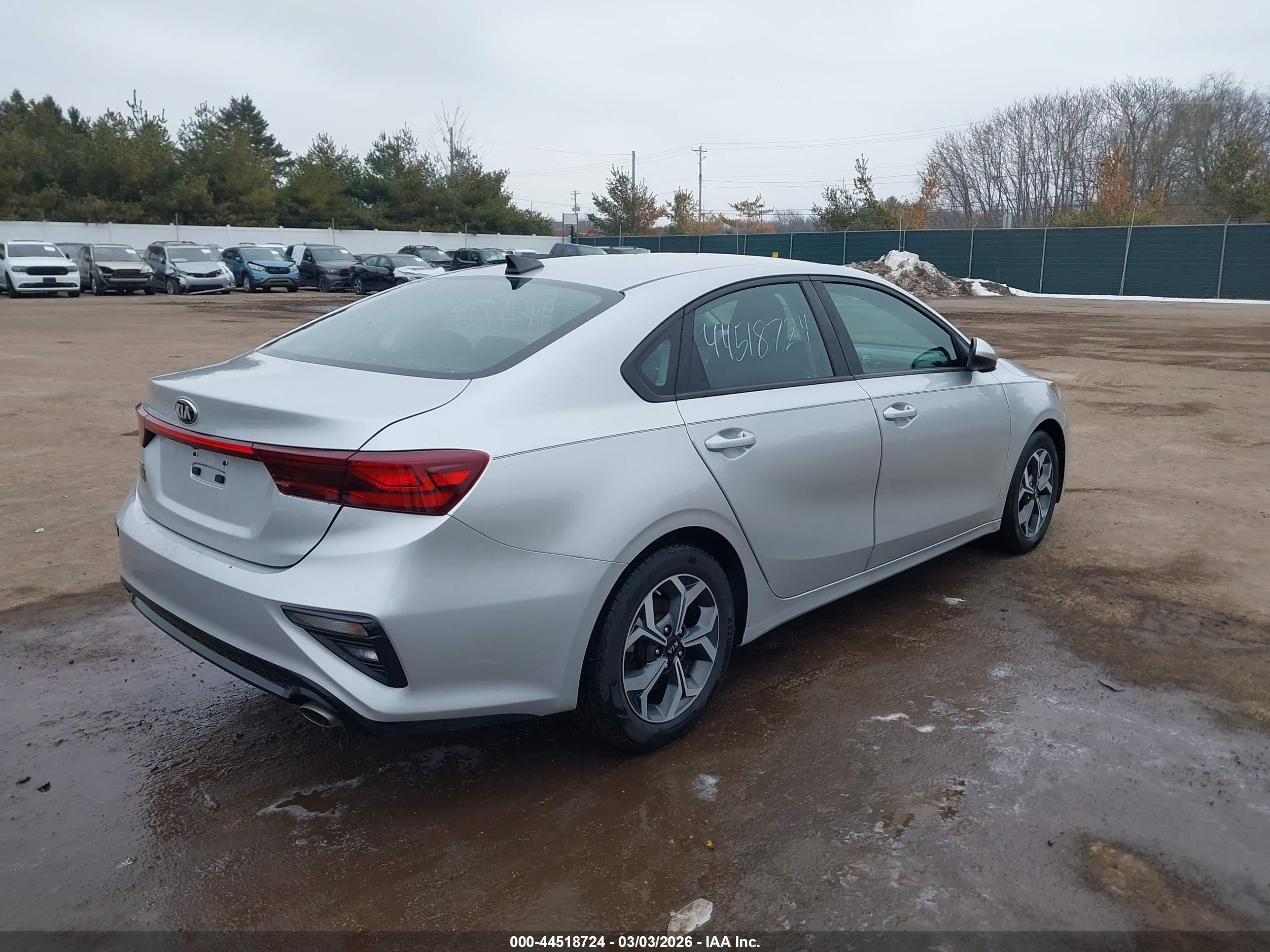 KIA FORTE image 4