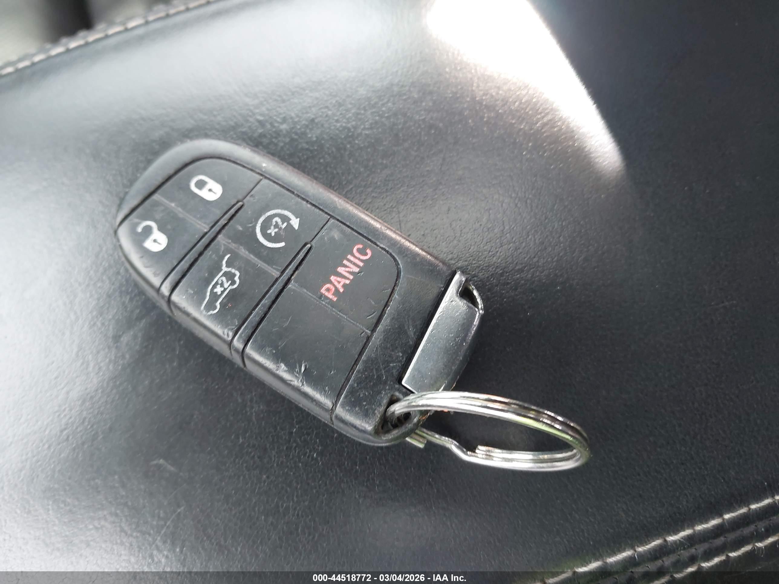 JEEP GRAND image 11