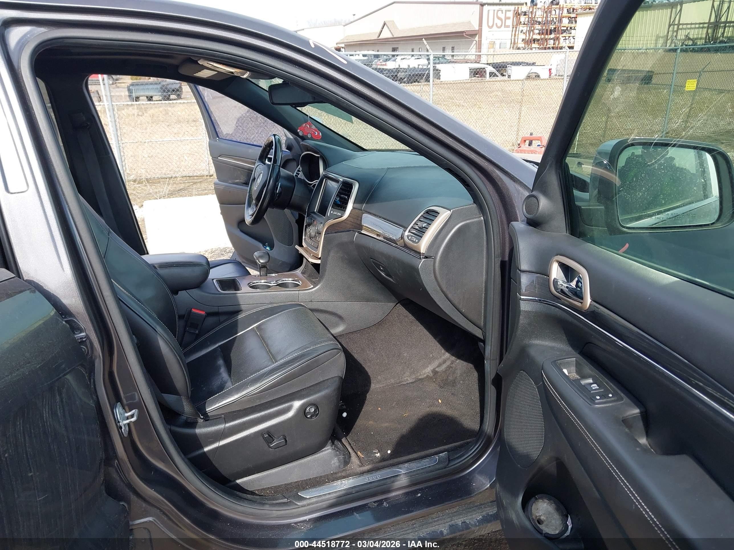 JEEP GRAND image 5
