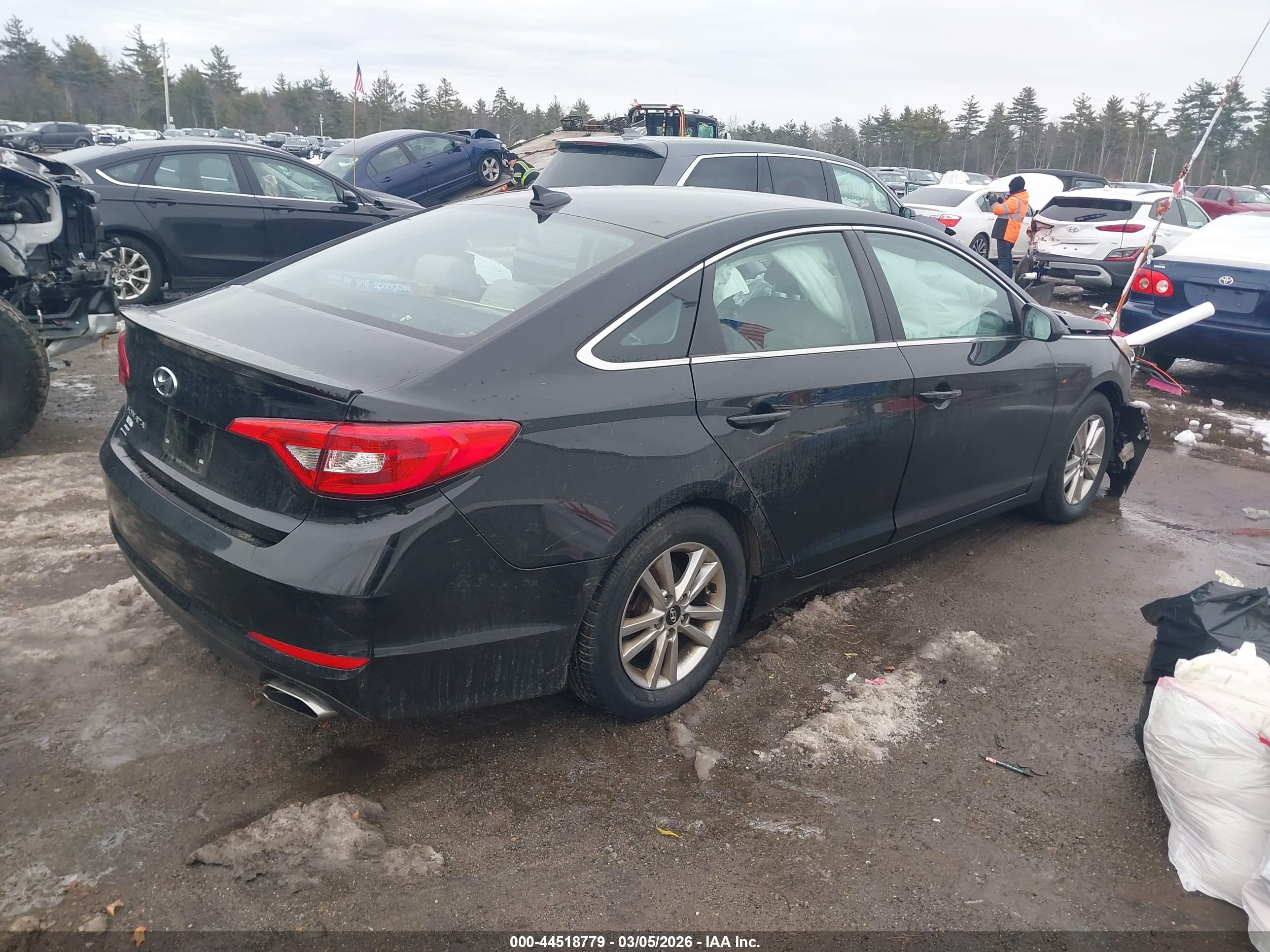 HYUNDAI SONATA image 4