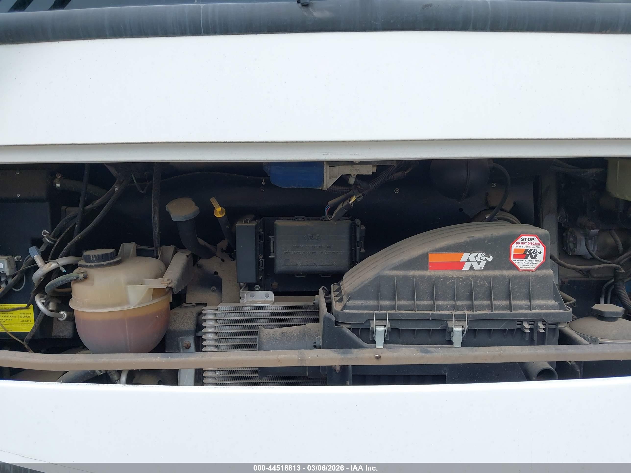 FORD F550 image 10