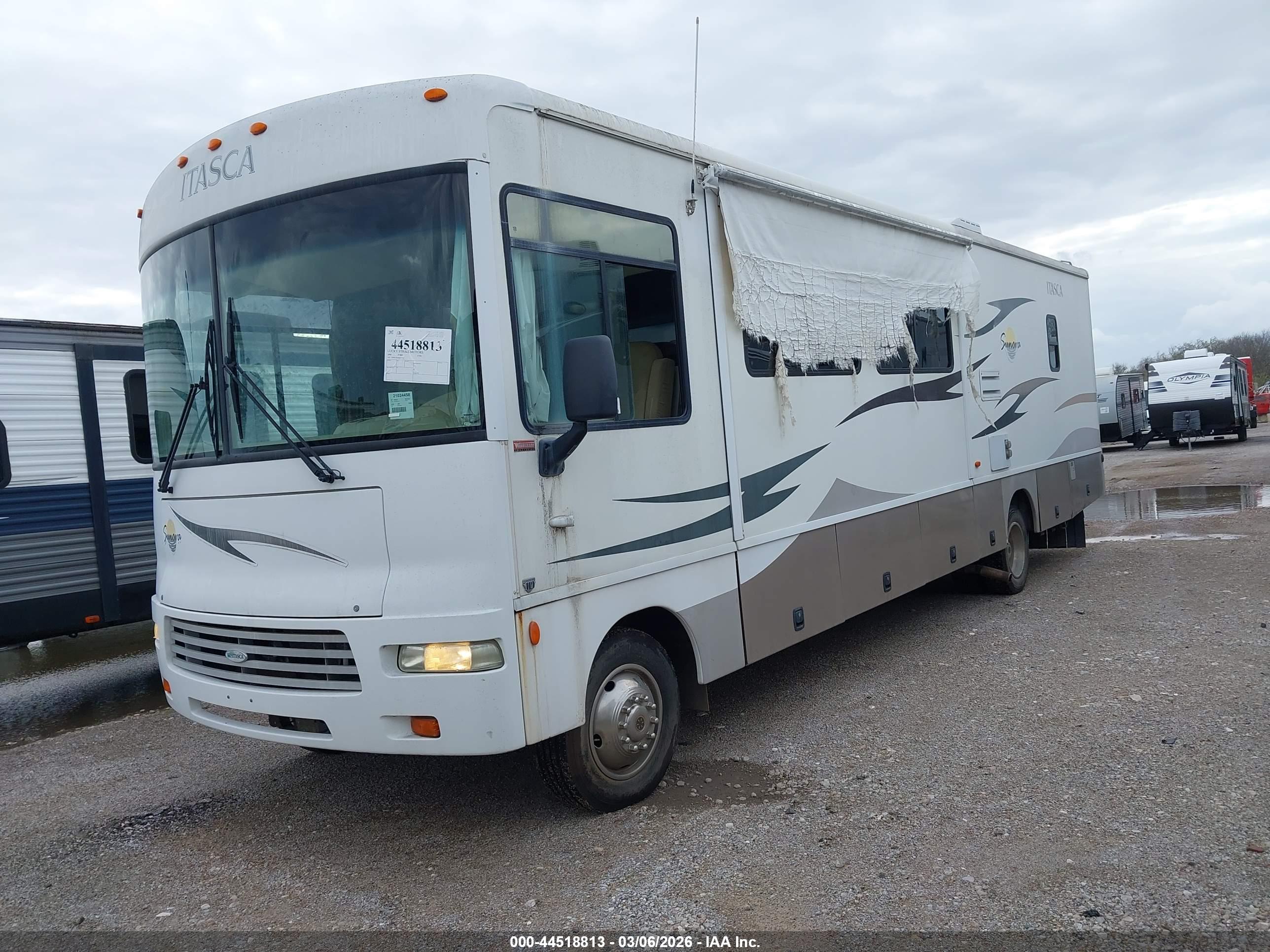 FORD F550 image 2