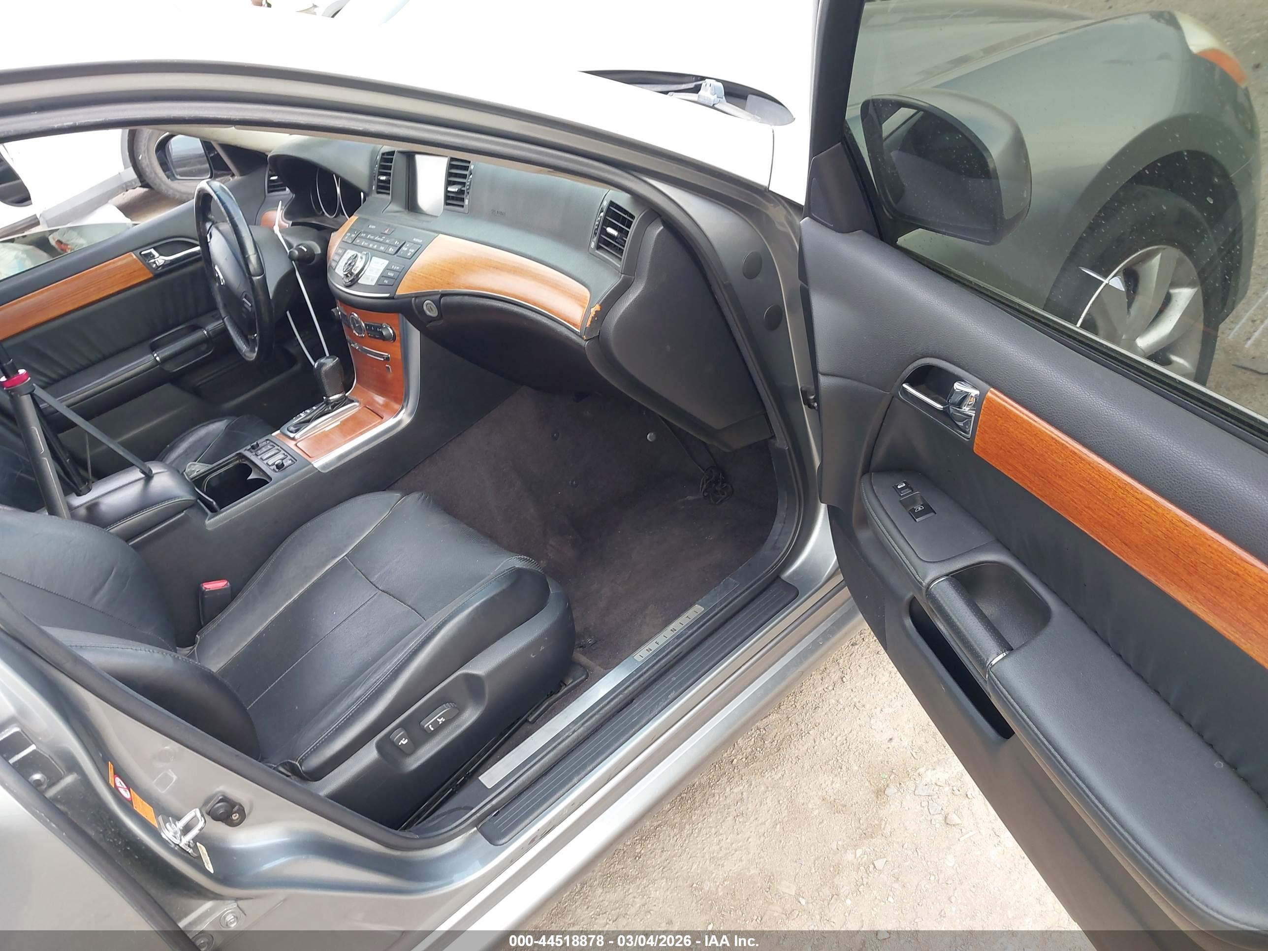 INFINITI M35X image 5