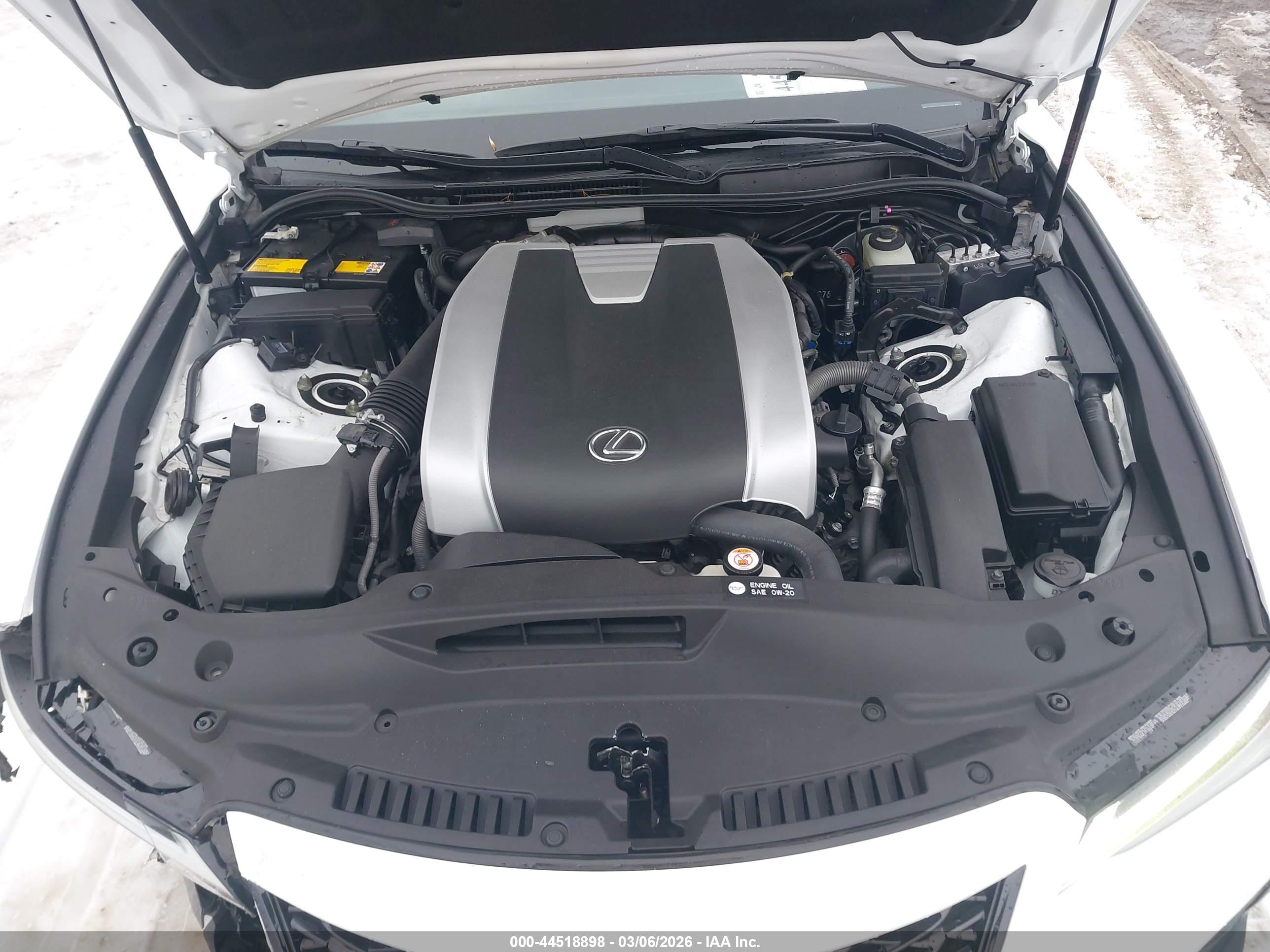 LEXUS IS image 10