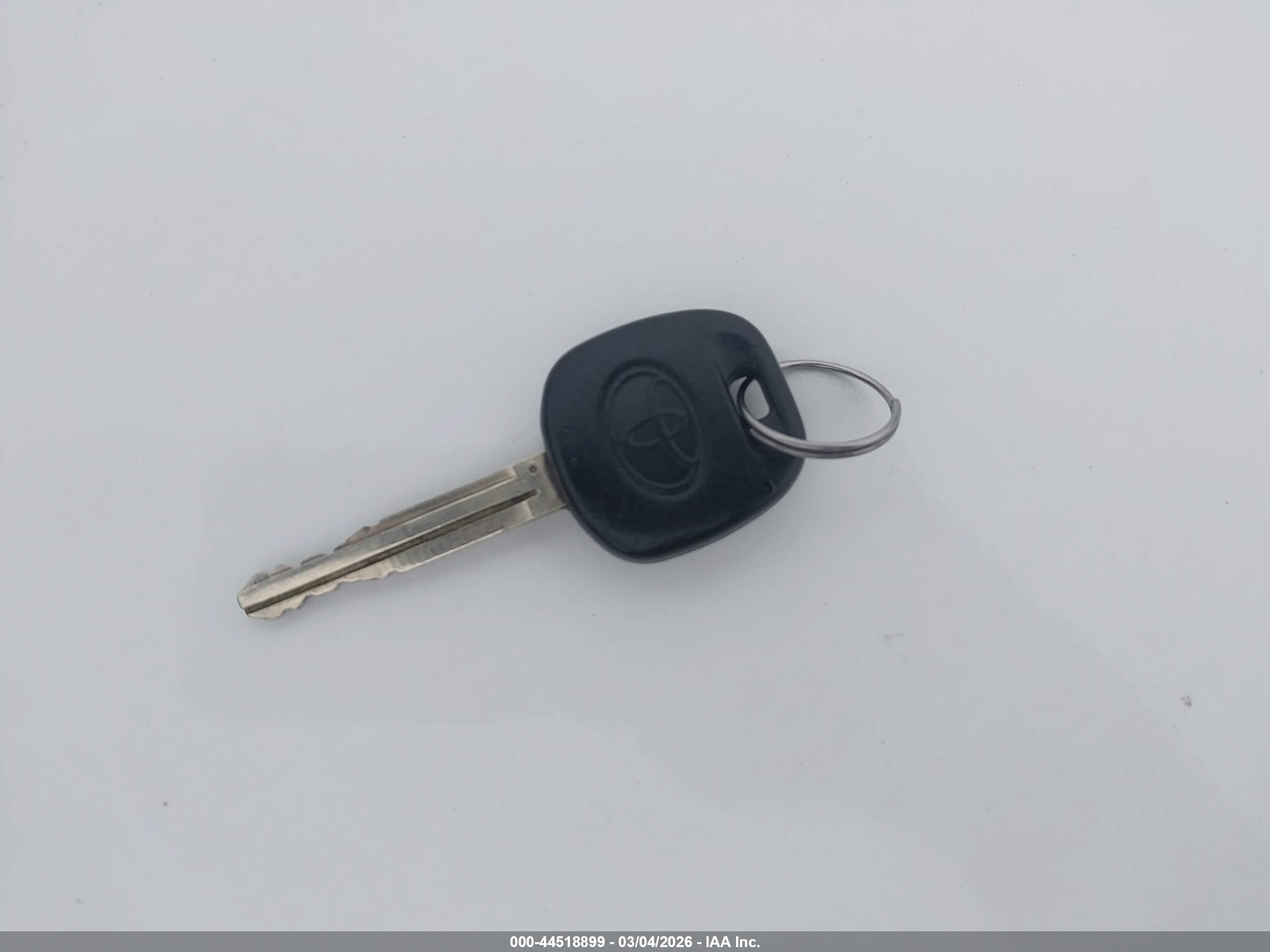 TOYOTA COROLLA image 11