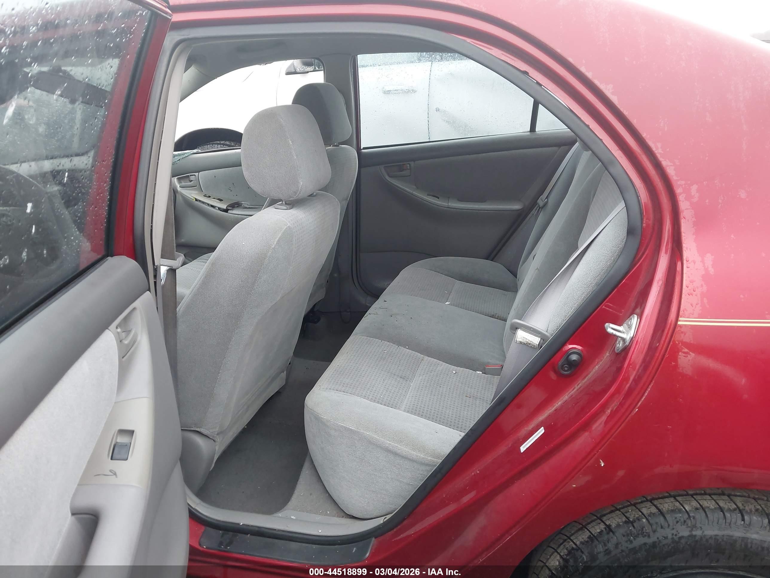 TOYOTA COROLLA image 8