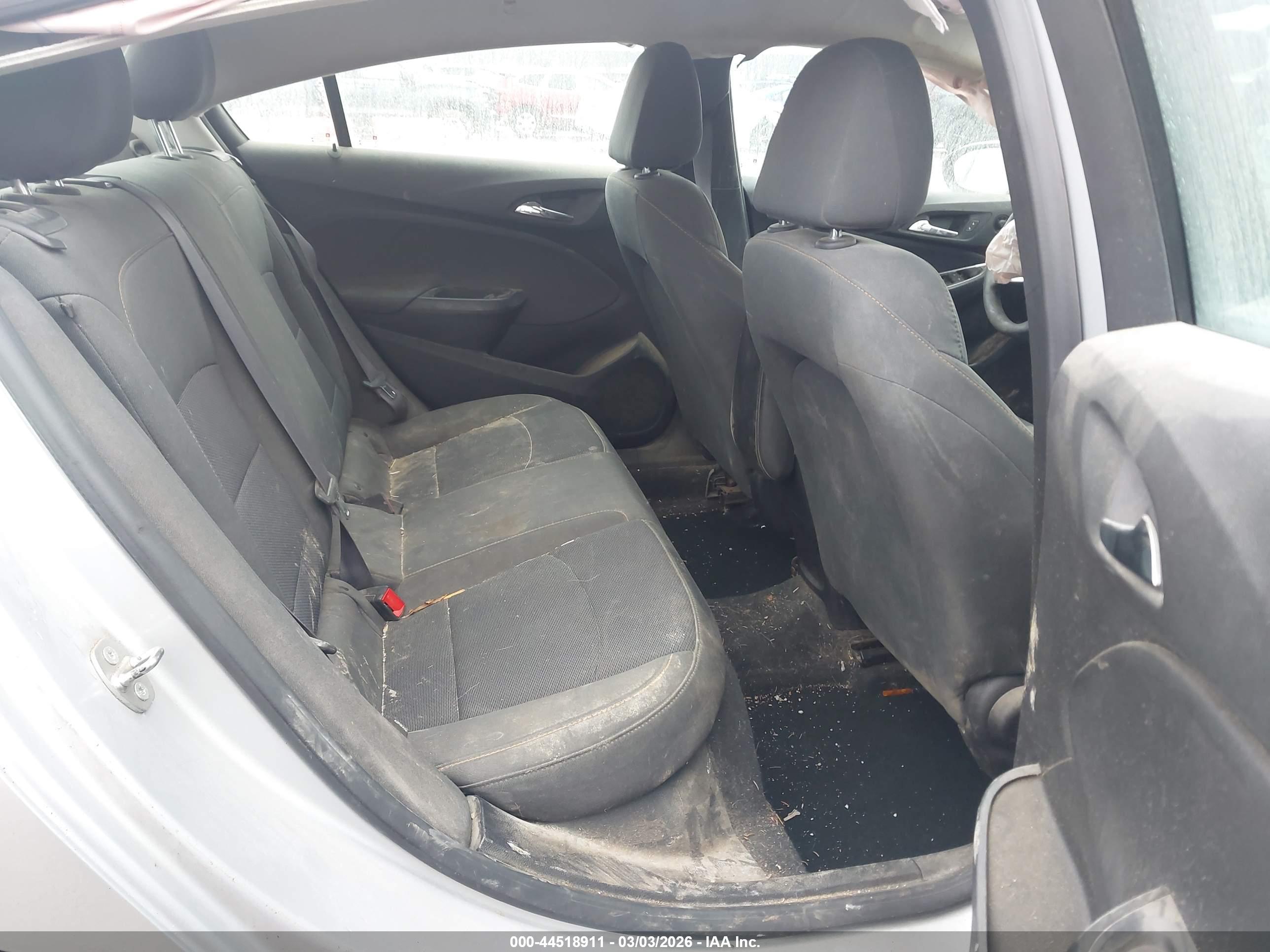 CHEVROLET CRUZE image 8