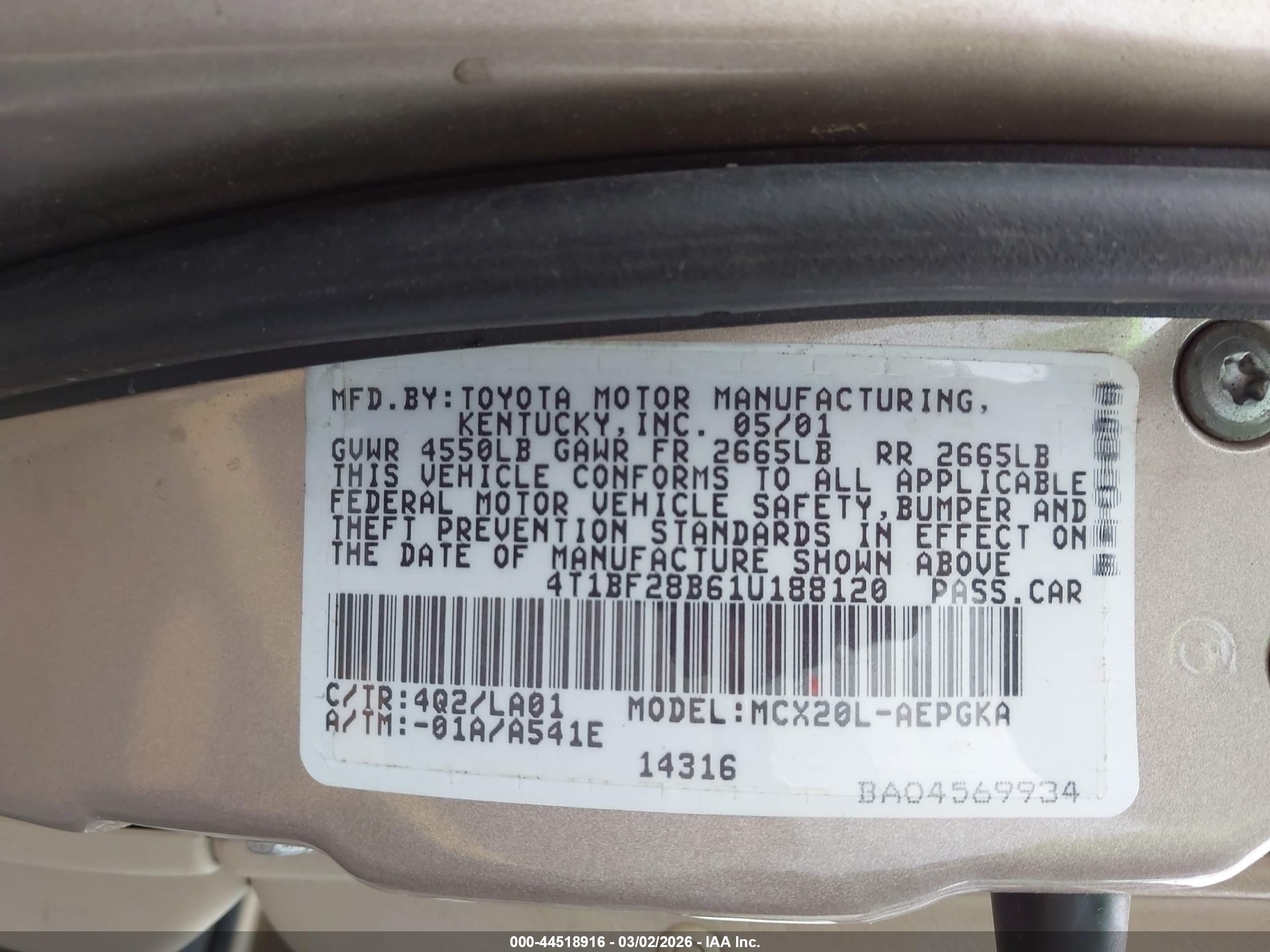 TOYOTA AVALON image 9